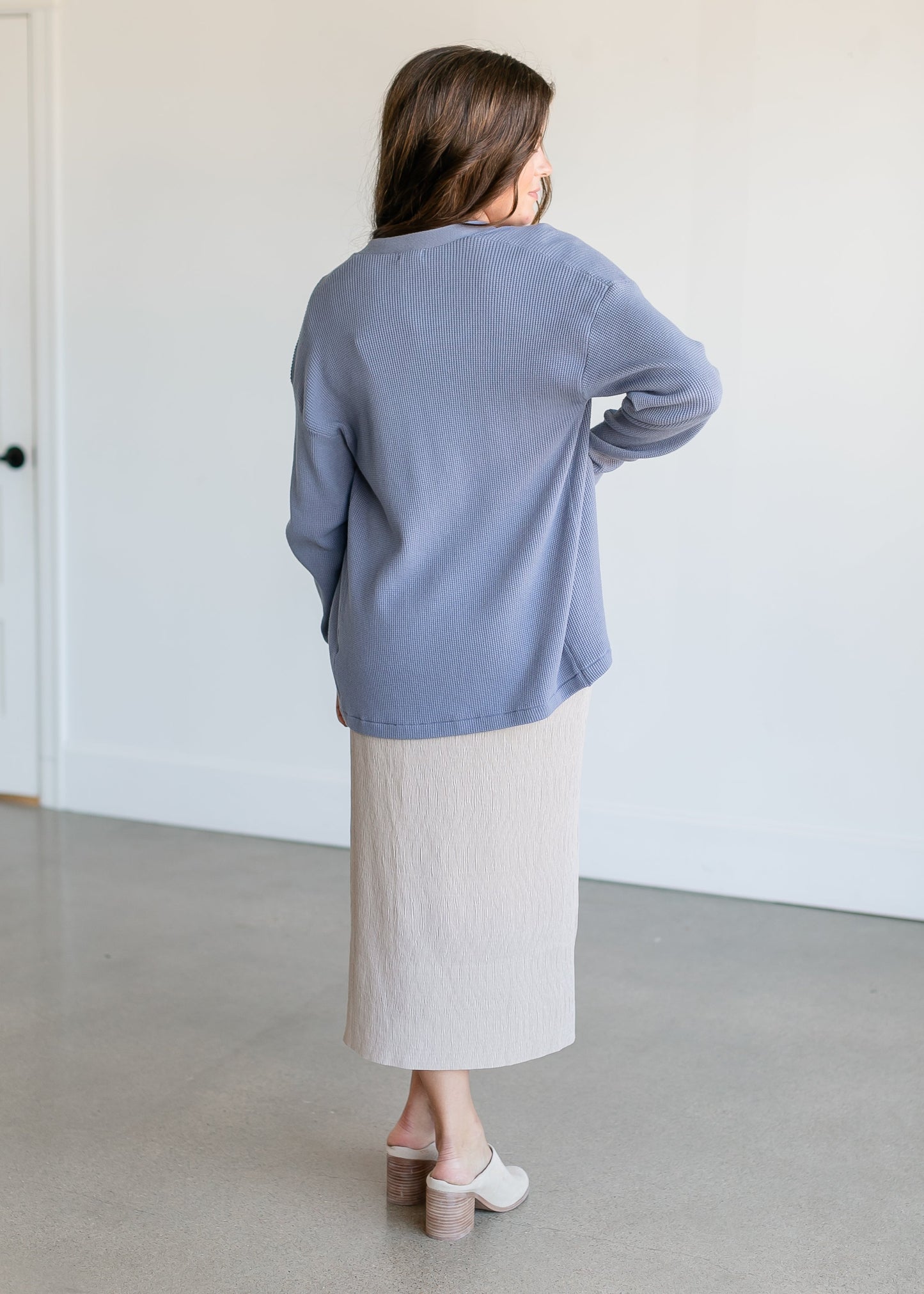 Novi Crinkle Pull On Midi Skirt FF Skirts