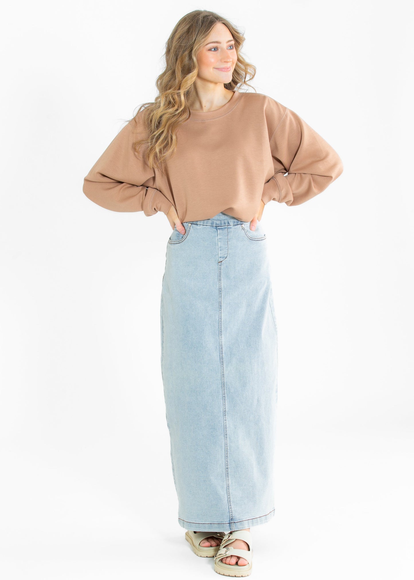 Nyla Relaxed Long Sleeve Sweatshirt FF Tops