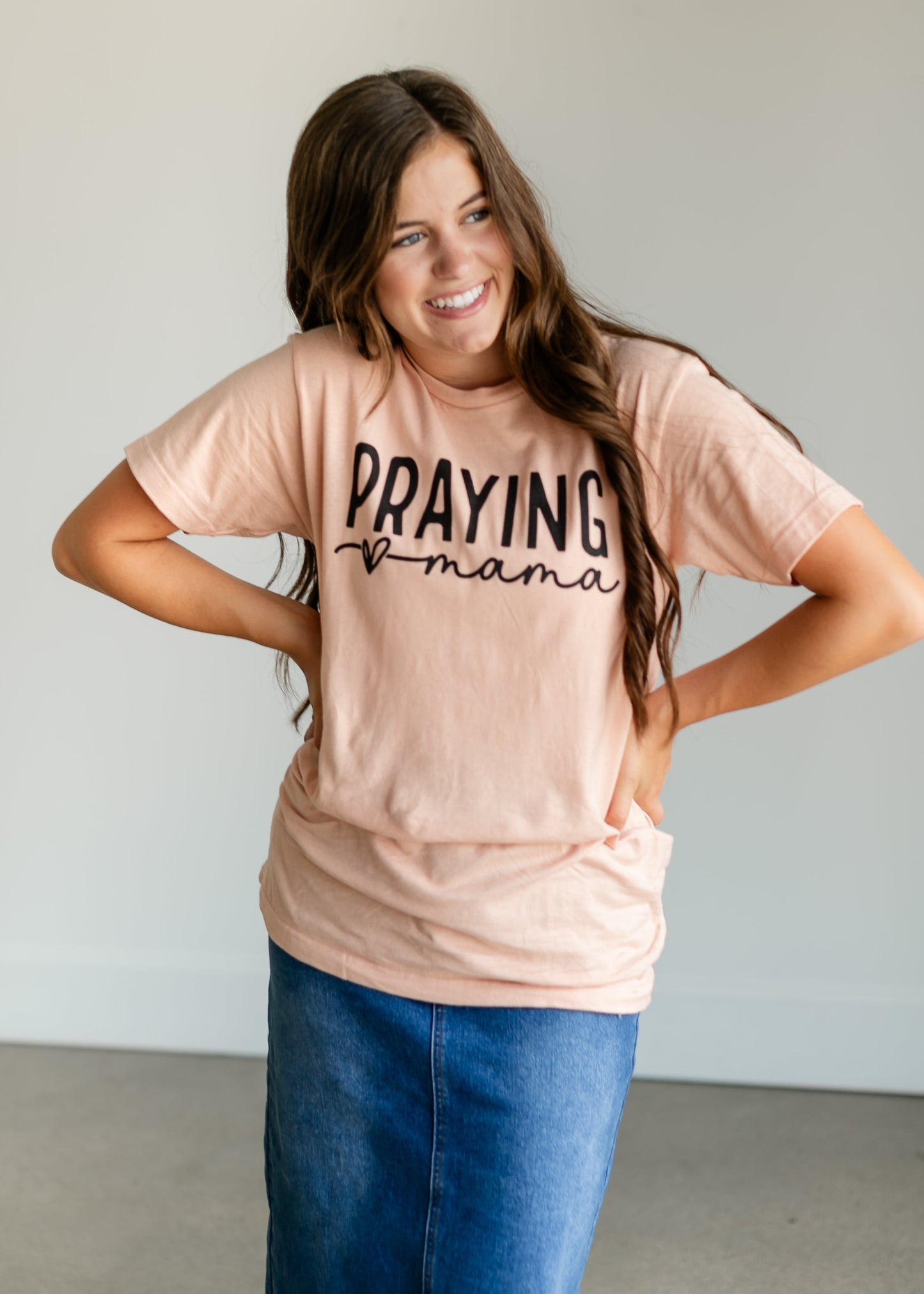 Praying Mama Graphic T-shirt FF Tops