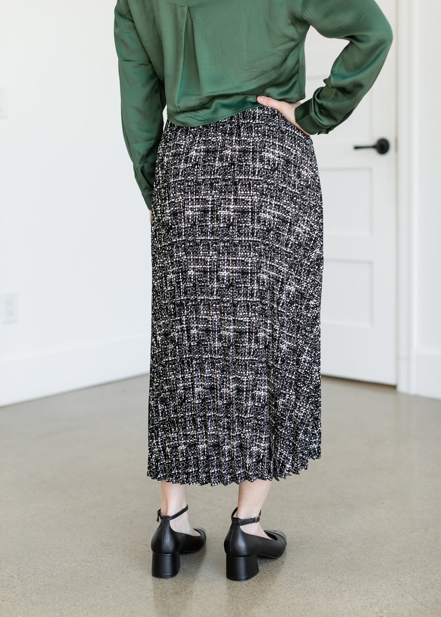 Printed Pleated Midi Skirt FF Skirts