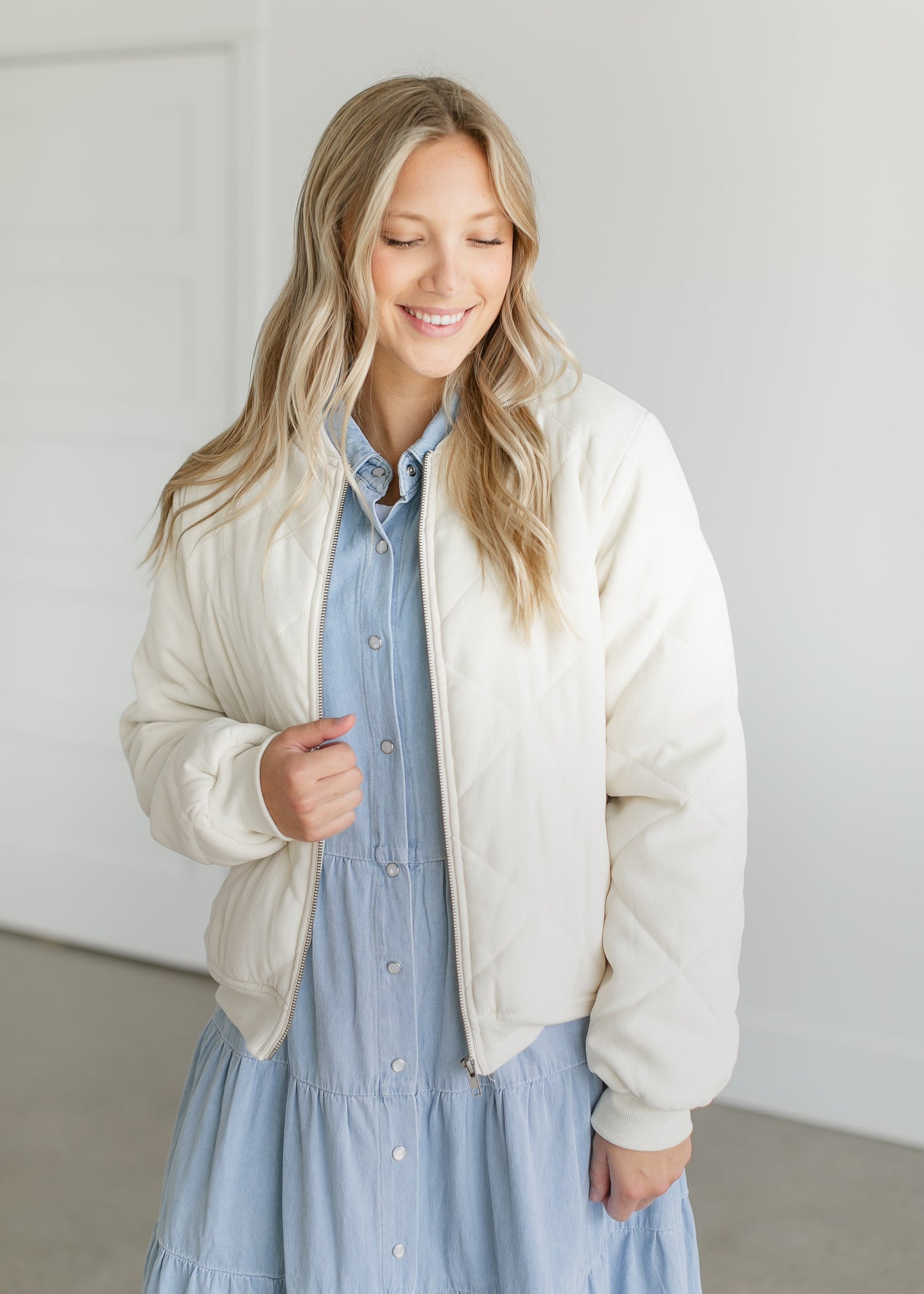 Quilted Zip Up Bomber Jacket FF Tops Cream / S