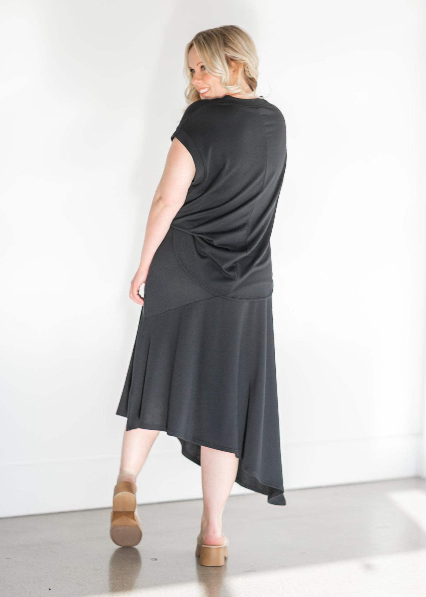 Ribbed Black A-line Asymmetrical Midi Skirt Skirts