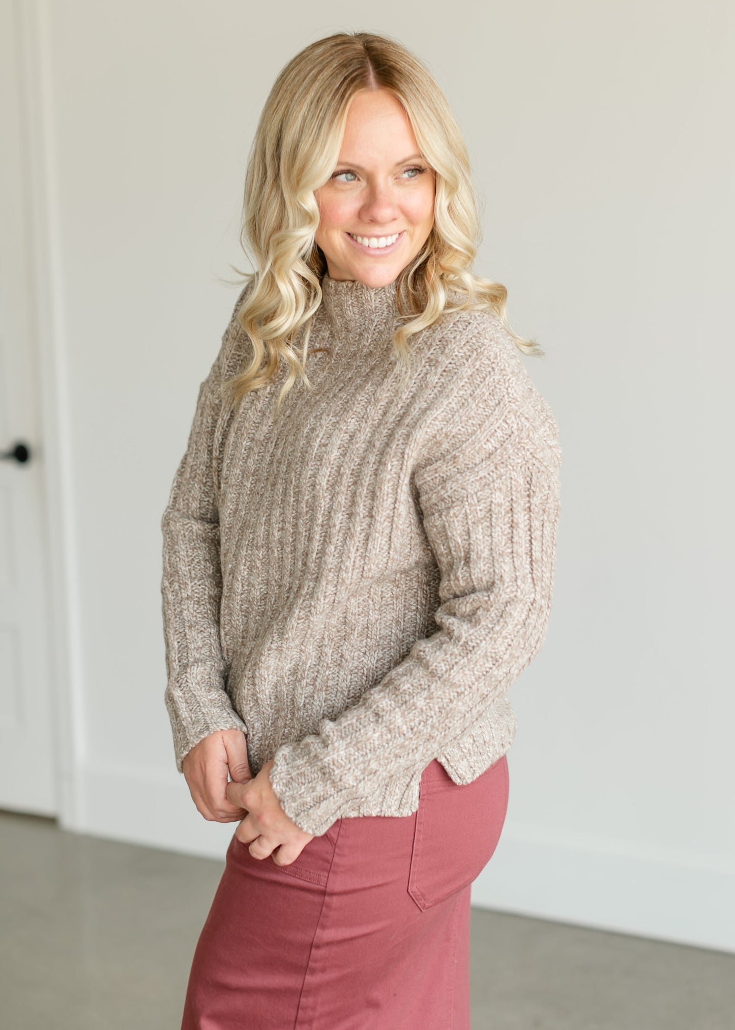 Ribbed Knit Crewneck Sweater FF Tops