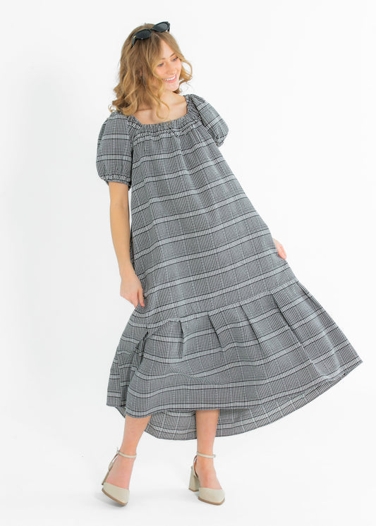 Riley Black Checkered Short Sleeve Dress FF Dresses