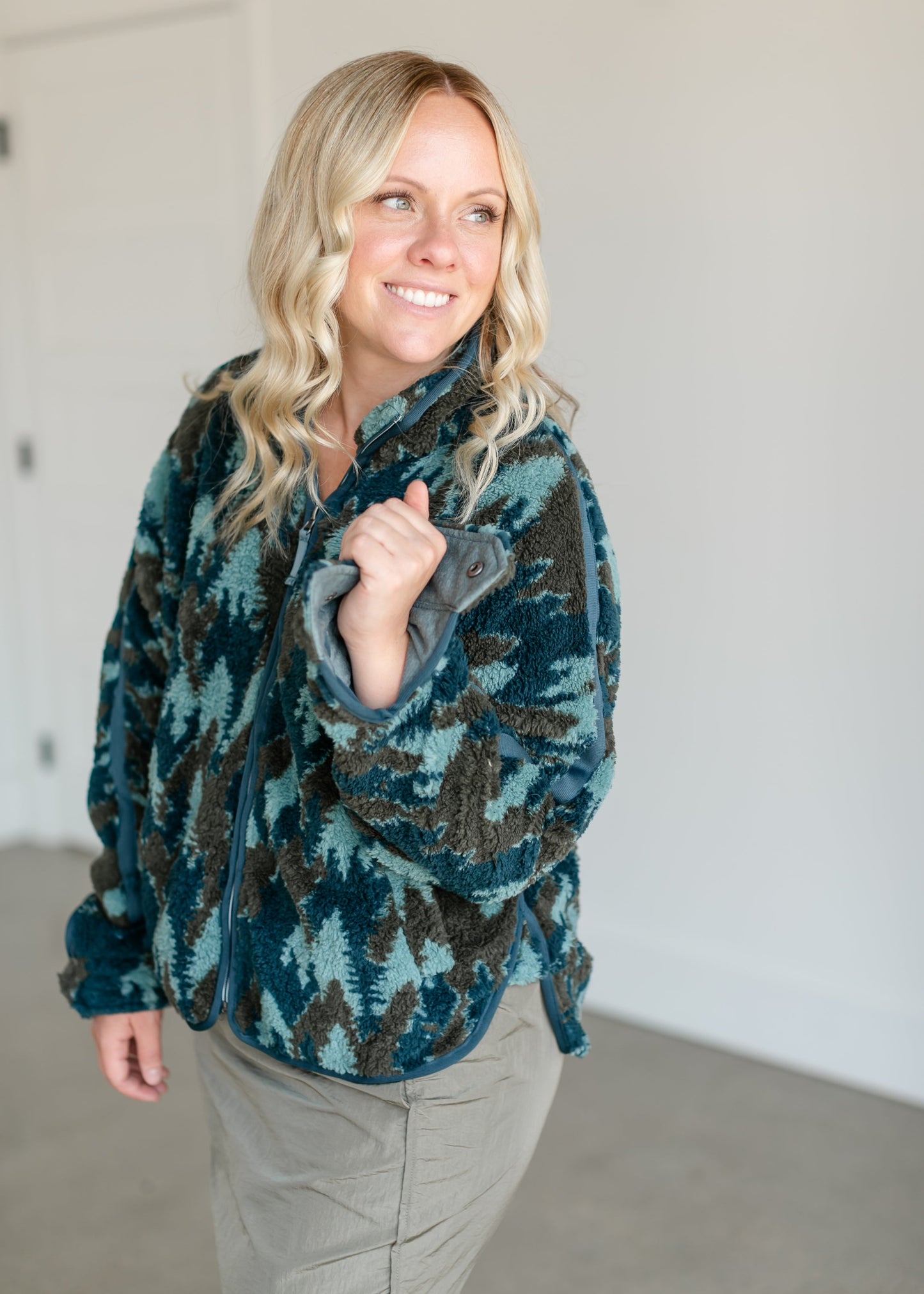 Sequoia Fleece Zip Up Jacket FF Tops