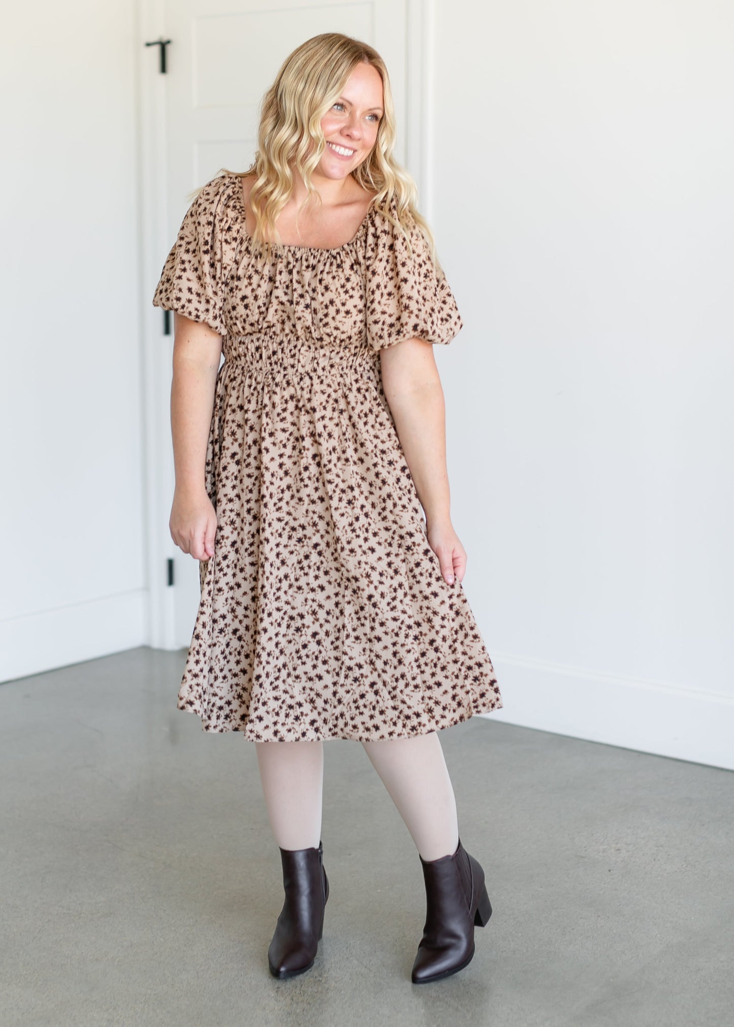 Short Sleeve Brown Floral Midi Dress FF Dresses