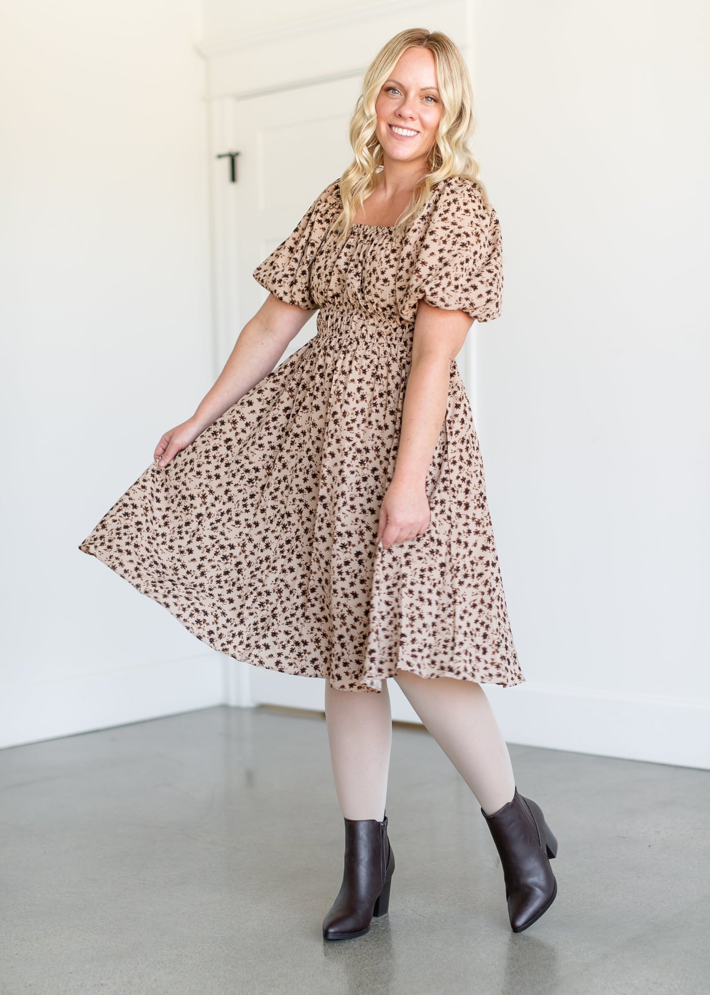 Short Sleeve Brown Floral Midi Dress FF Dresses