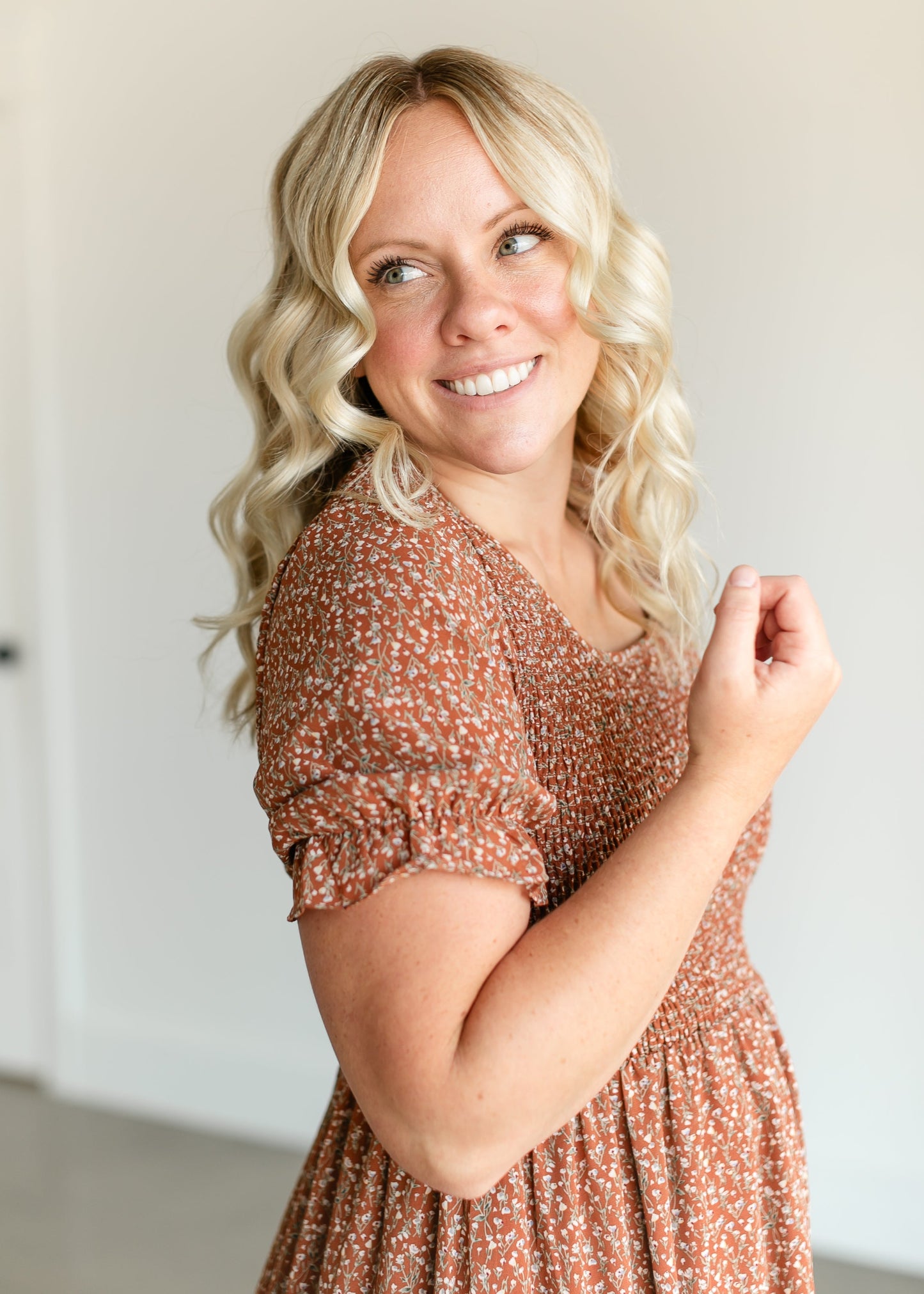 Short Sleeve Floral Smocked Midi Dress FF Dresses