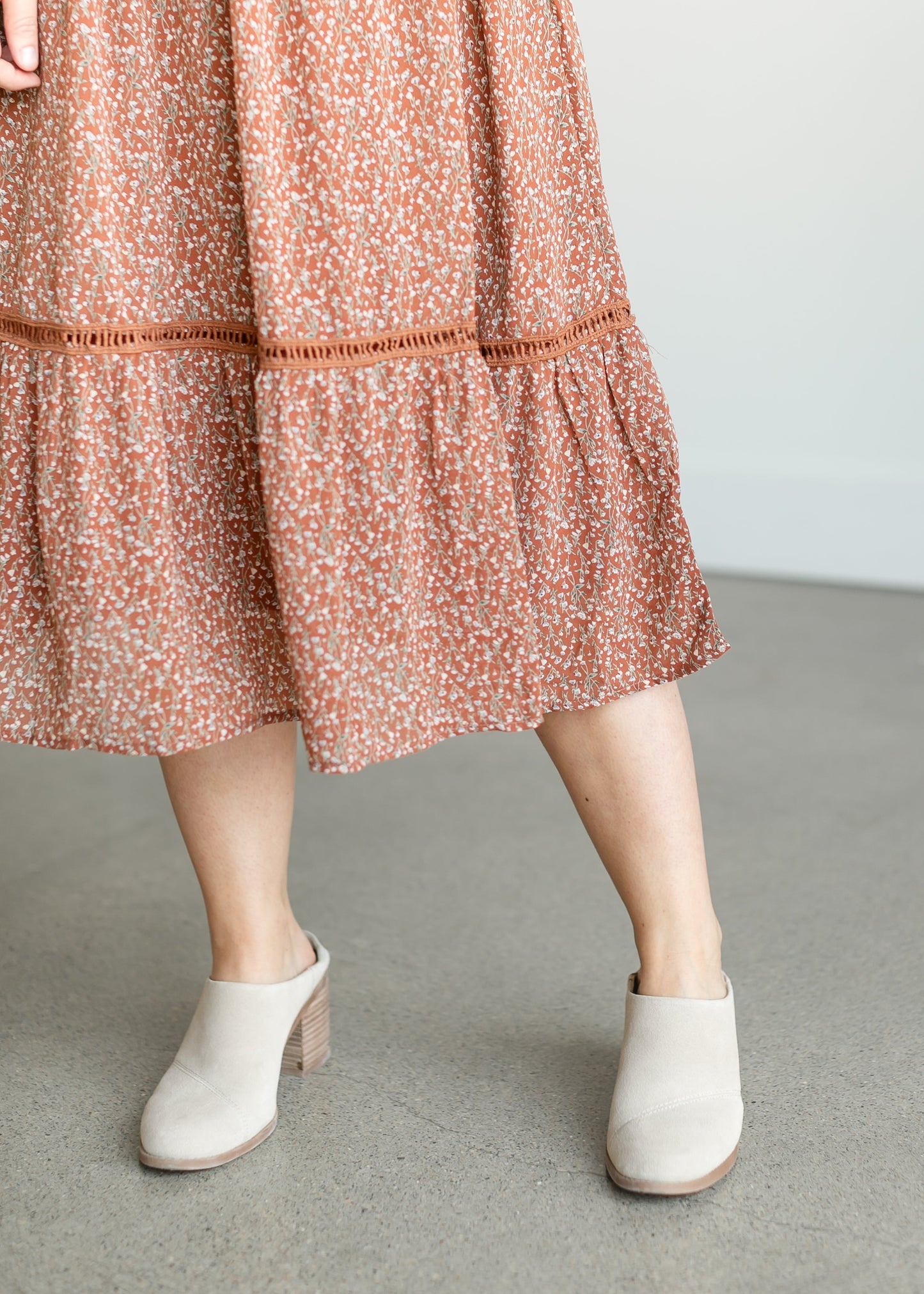 Short Sleeve Floral Smocked Midi Dress FF Dresses