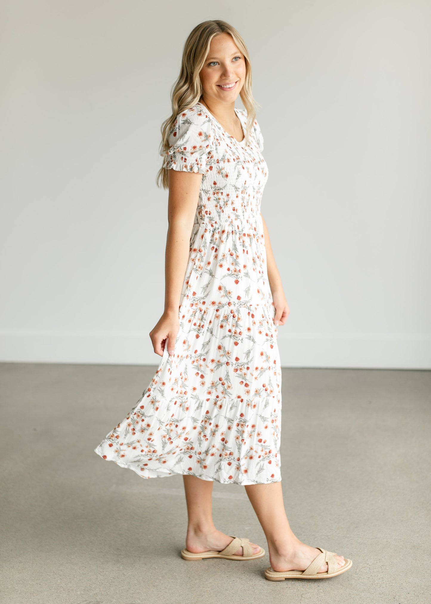 Smocked Floral Short Sleeve Midi Dress FF Dresses
