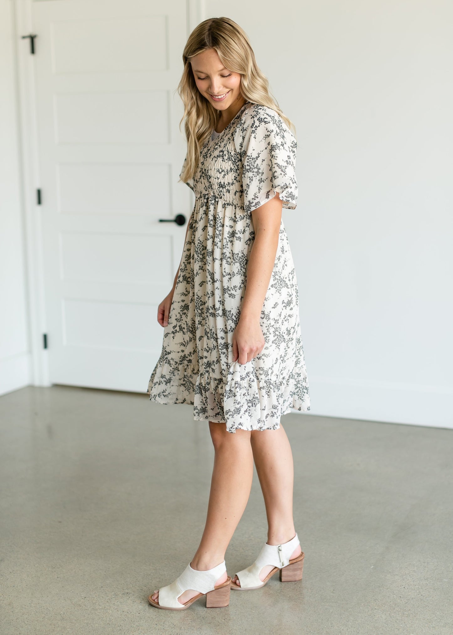 Smocked V-neck Floral Midi Dress FF Dresses