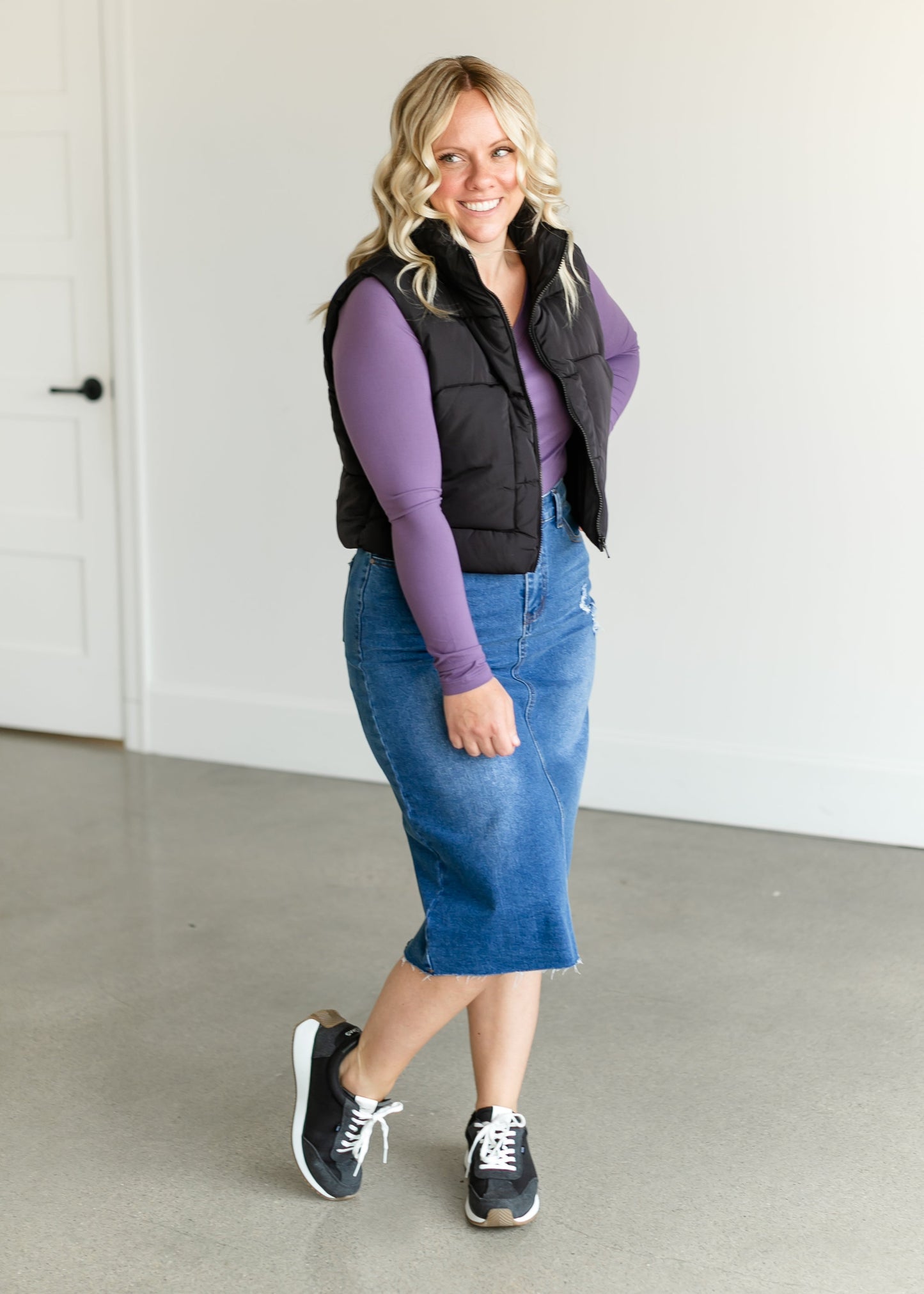 Zip Front Cropped Puffer Vest FF Tops