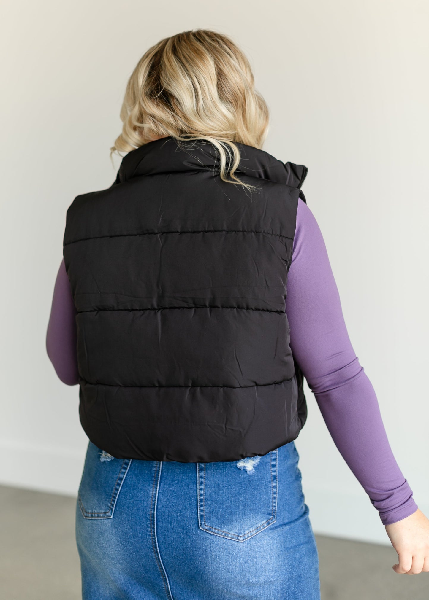 Zip Front Cropped Puffer Vest FF Tops