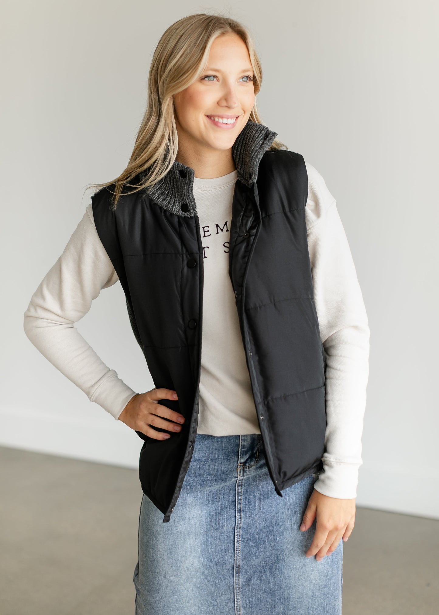 Snap Up Active Knit Vest FF Tops Black / S