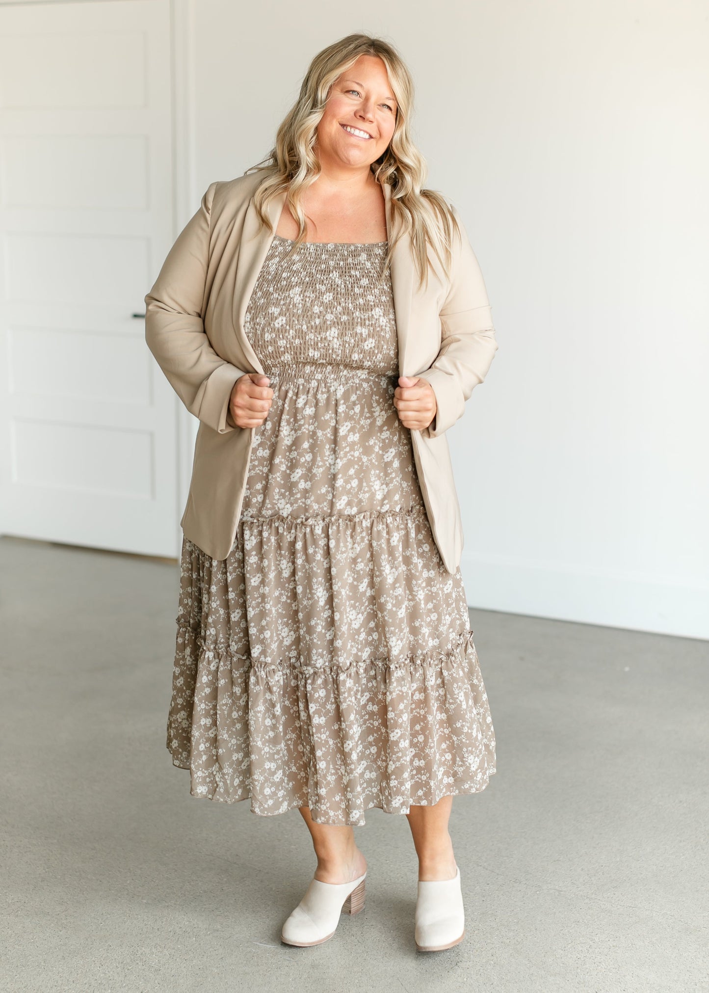 Square Neck Smocked Floral Tiered Midi Dress FF Dresses