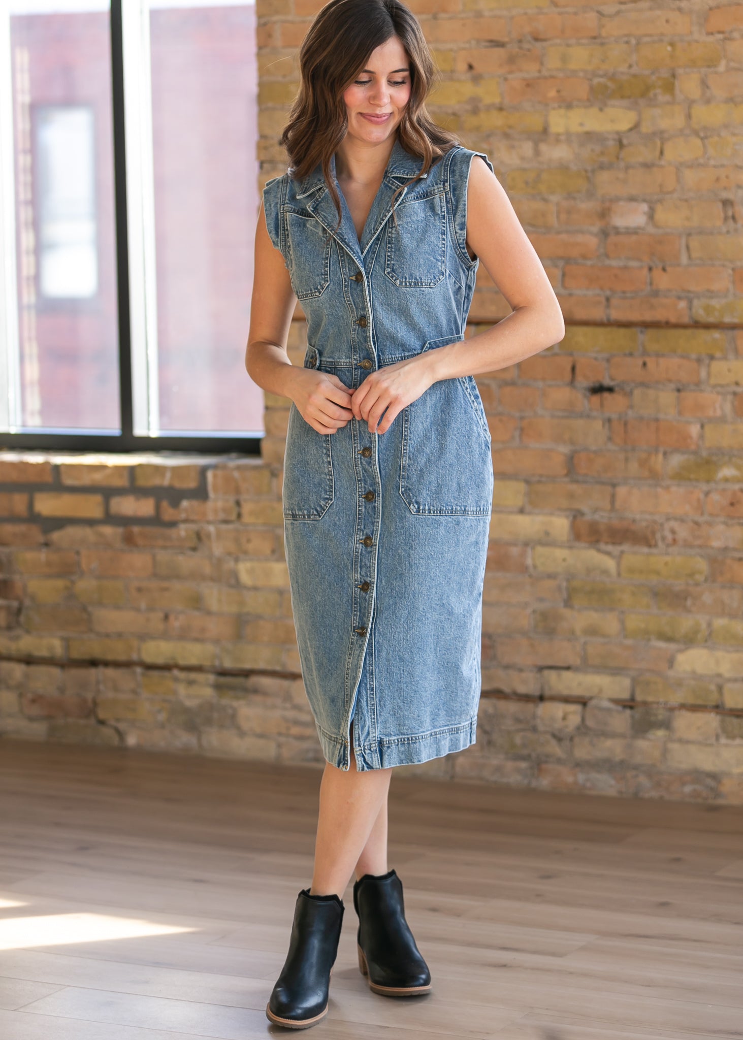 Steve Madden® Julieta Sleeveless Denim Midi Dress Steve Madden® Julieta Sleeveless Denim Midi Dress