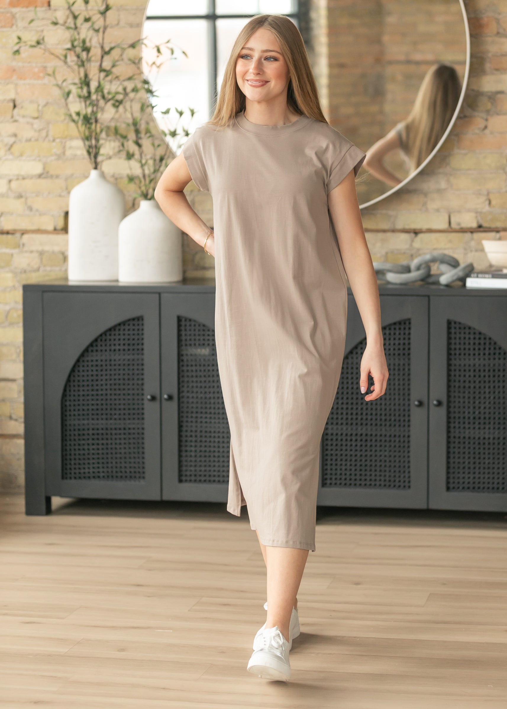 taupe midi dress August Open Back in Taupe is a dreamy Teacake Midi Dress In Heather