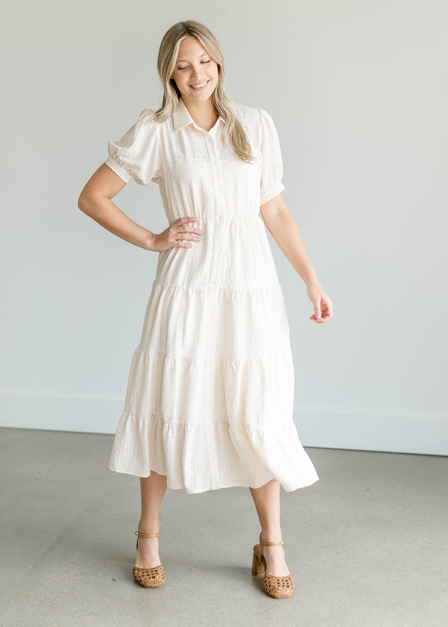 Tiered Short Sleeve Midi Shirtdress Dresses