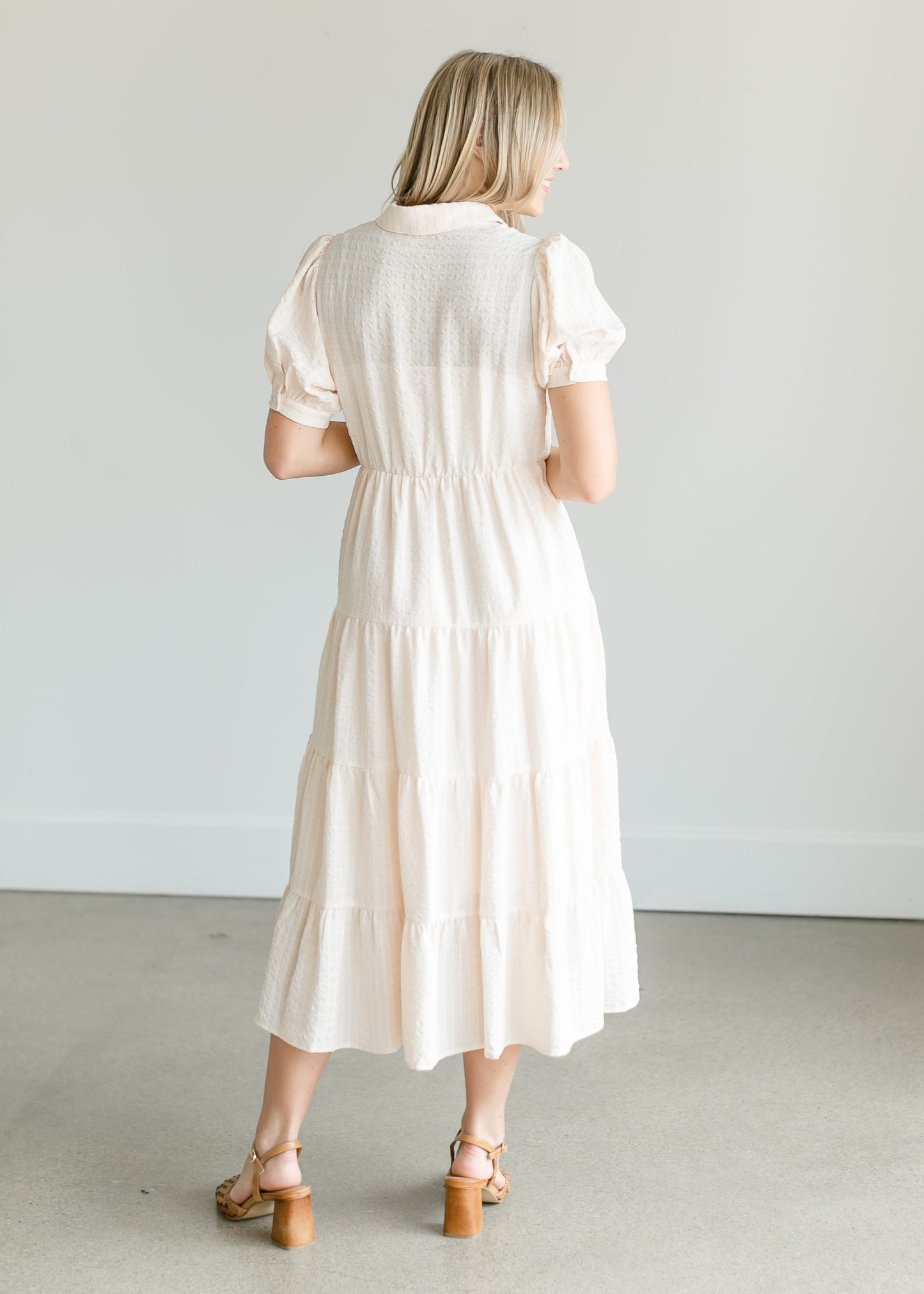 Tiered Short Sleeve Midi Shirtdress Dresses