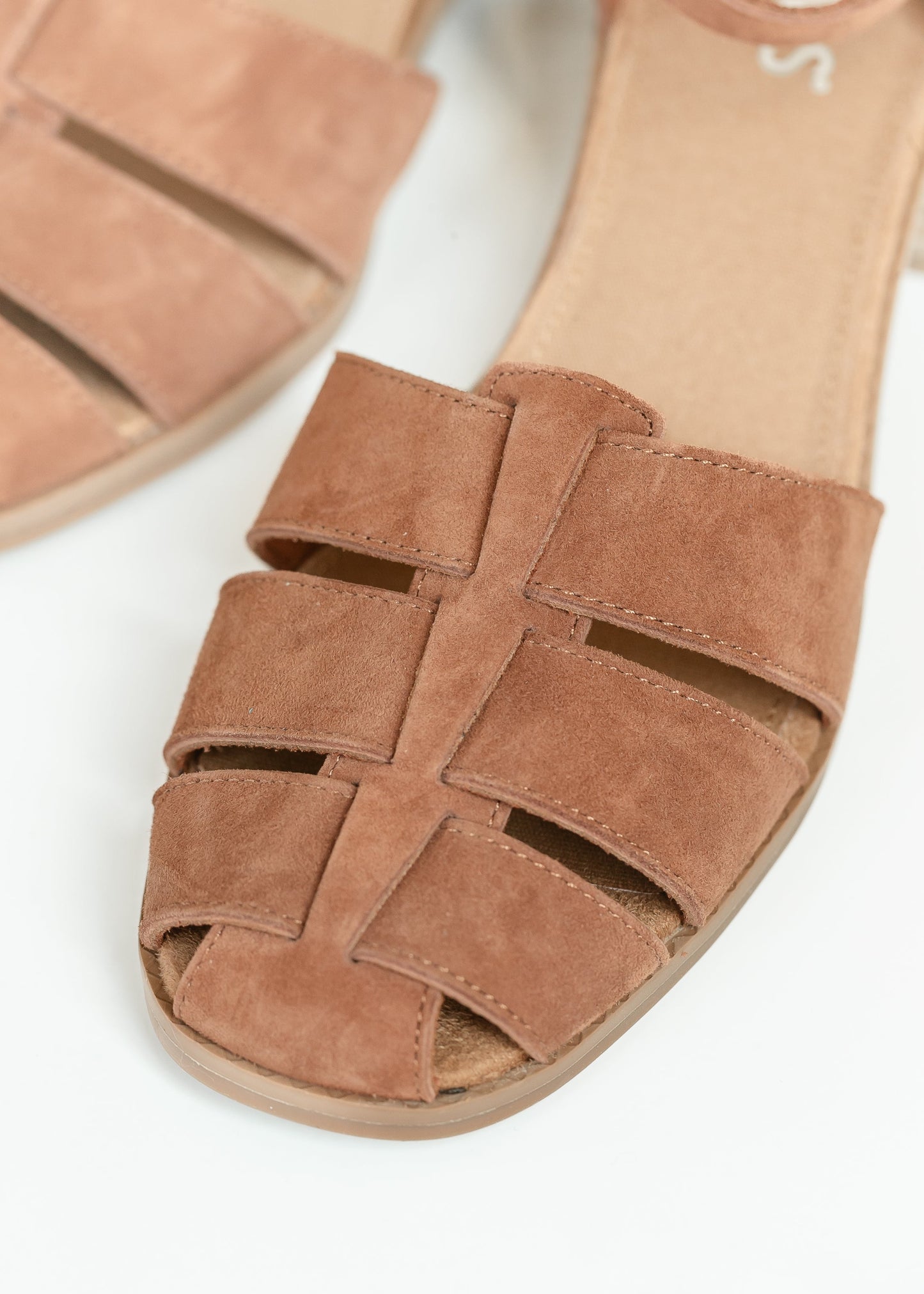 TOMS® Jaclyn Fisherman Heel Shoes Brown / 7