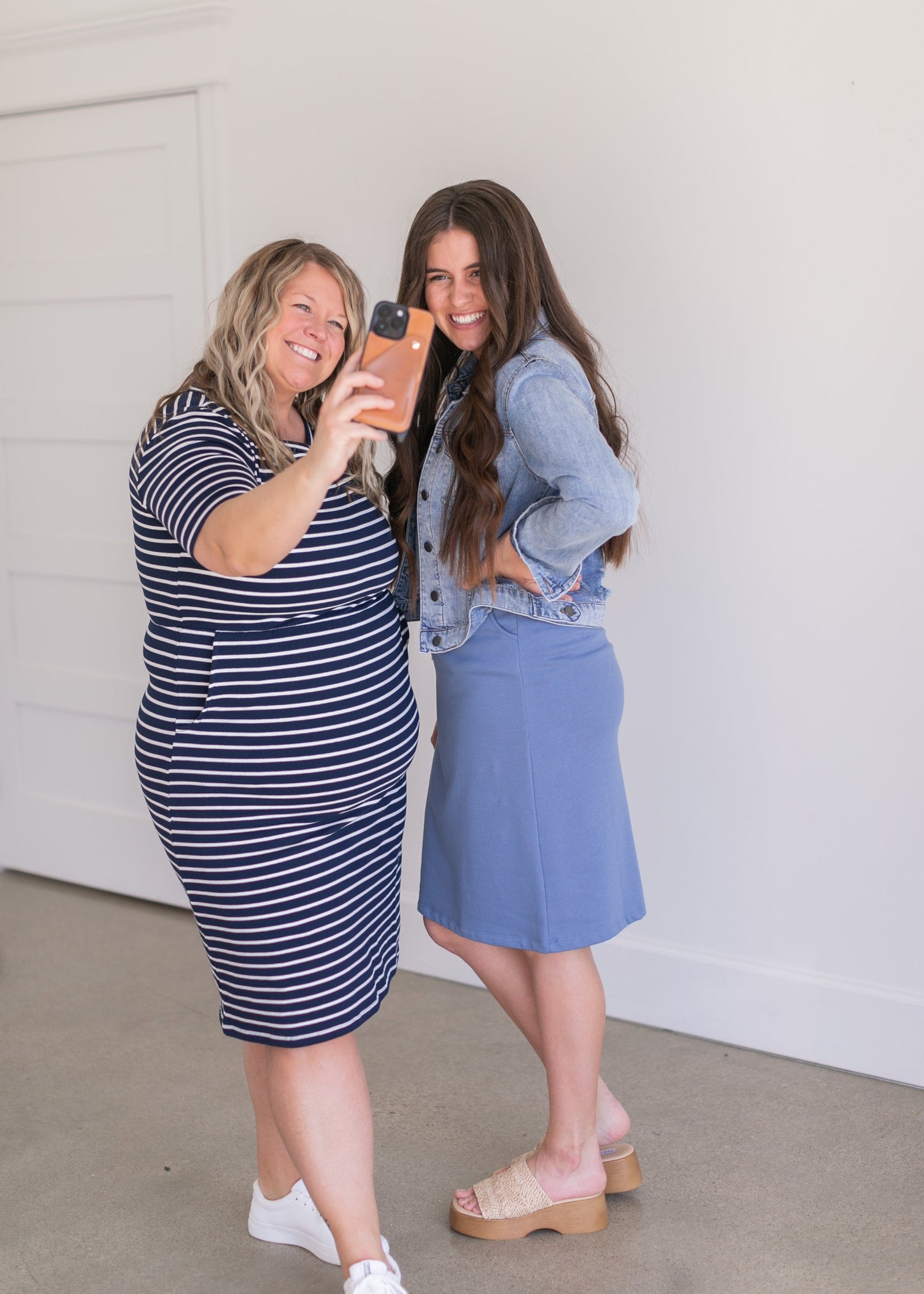 Kristen Short Sleeve Midi Dress Dresses