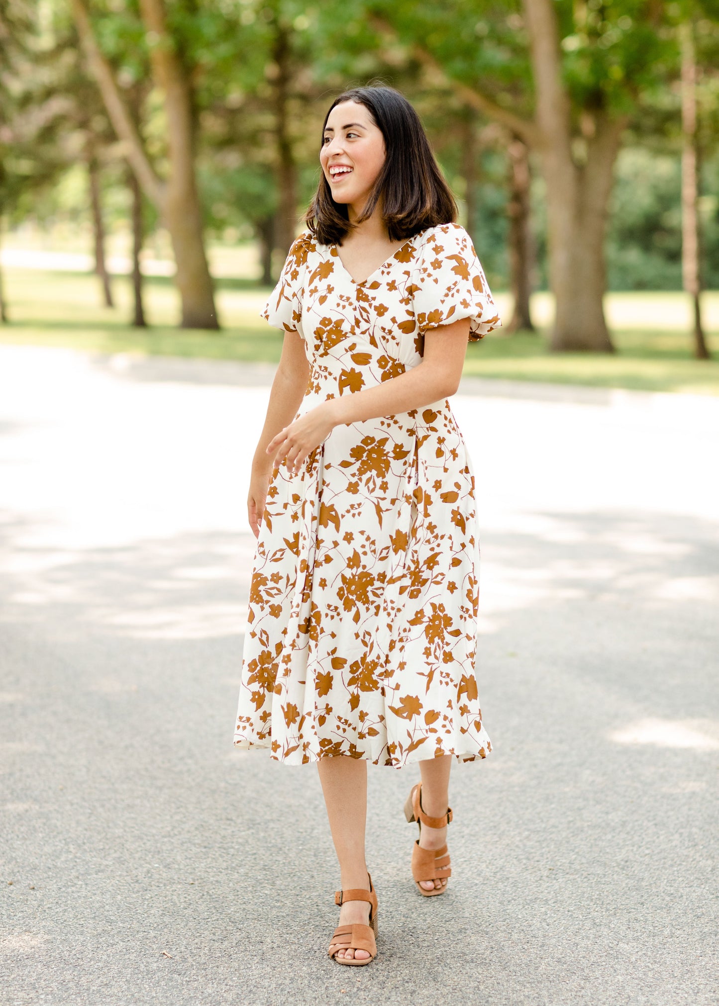 Bubble Sleeve V-Neck Midi Dress-FINAL SALE Dresses Cream / S
