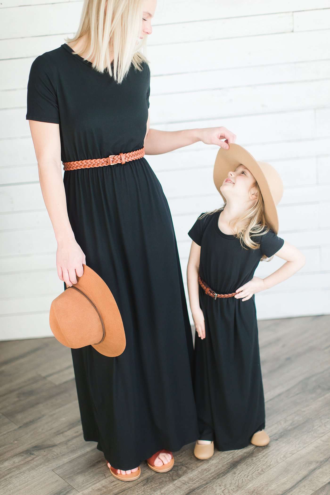 Modest women's maxi dress in peach, navy or black. 2 hidden side seam pockets, elastic waist and short sleeves.