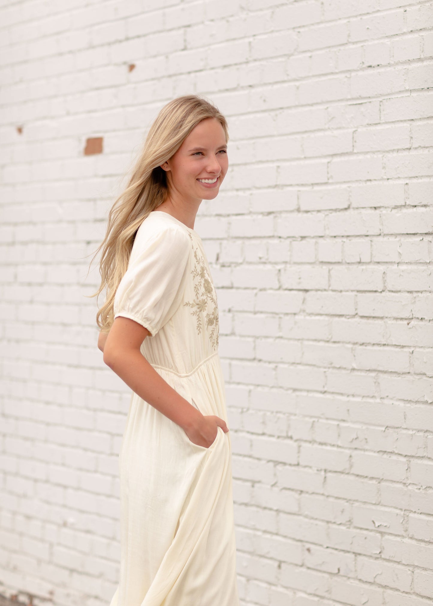 Cream V-Neck Maxi Dress With Embroidered Floral Dresses
