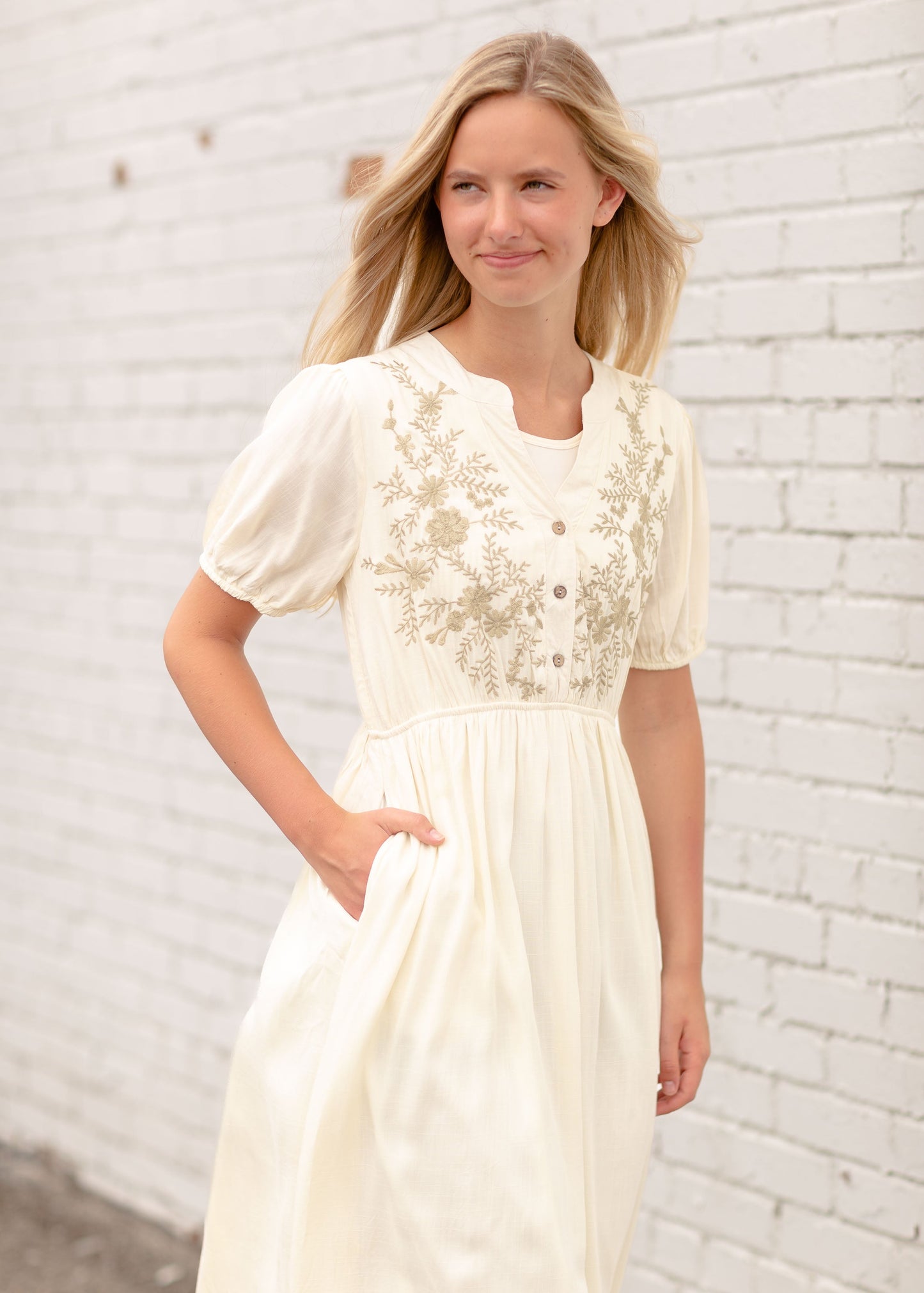 Cream V-Neck Maxi Dress With Embroidered Floral Dresses