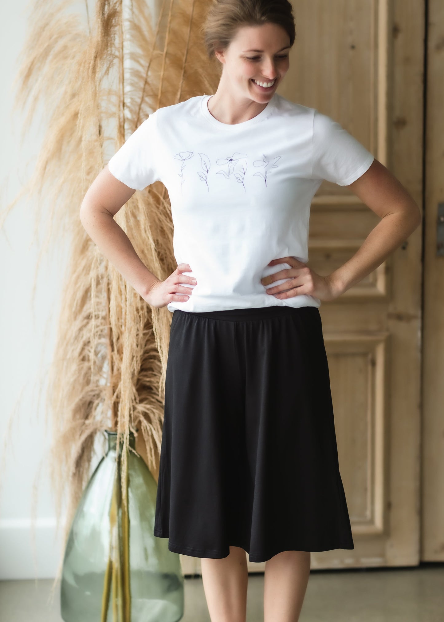Dainty Wildflower White Graphic Tee - FINAL SALE Shirt
