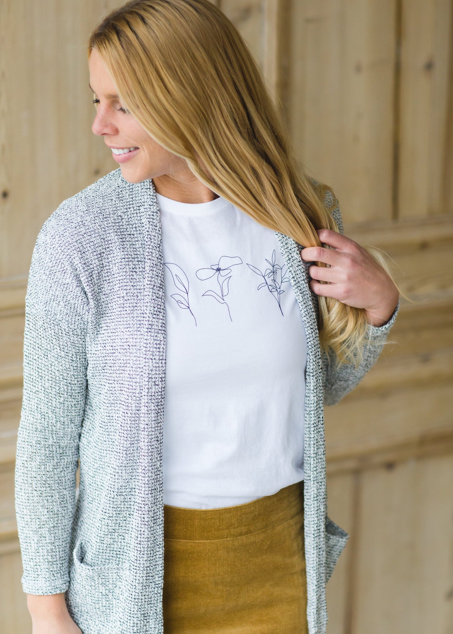 Dainty Wildflower White Graphic Tee - FINAL SALE Shirt