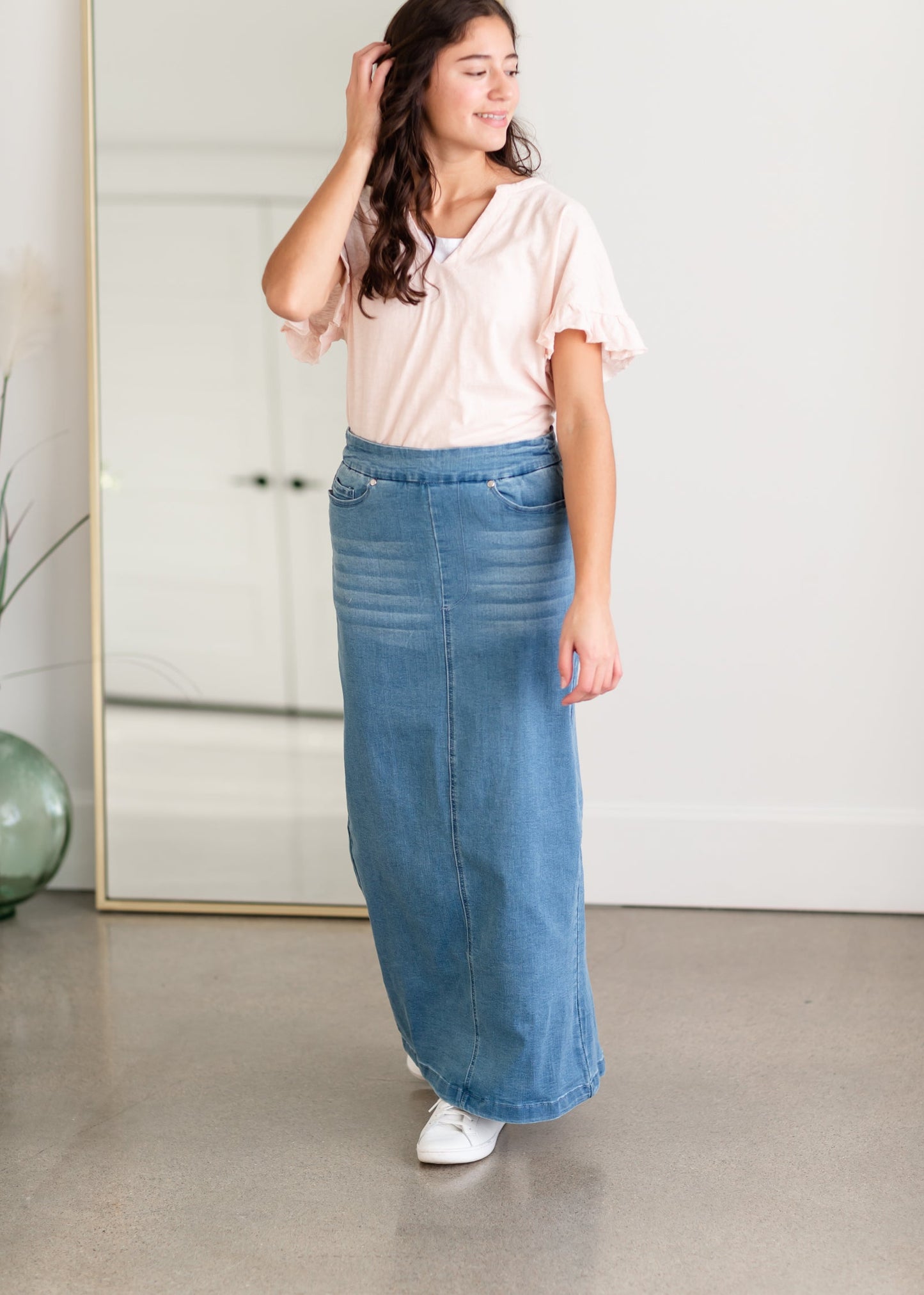 Donna Light Wash Long Denim Skirt Inherit Co.