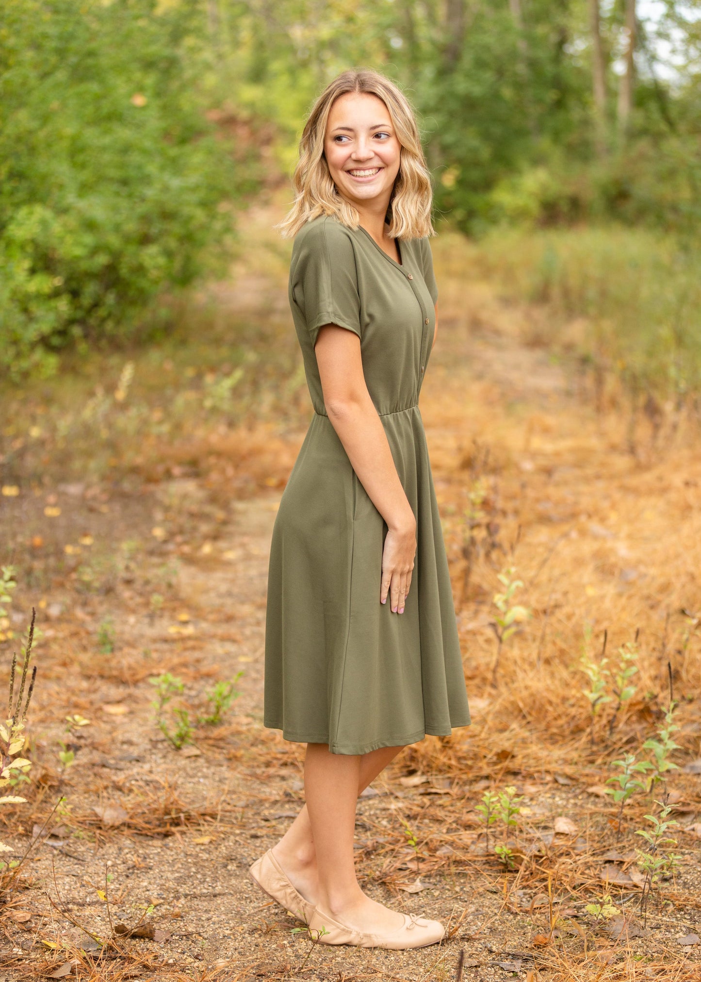 Made from an elevated ponte fabric, the Ella Cinched Waist Midi Dress is an Inherit Design that will take you from season to season. There are non-functioning tortoise shell buttons down the front to ensure a modest fit. The top of the dress has a dolman fit and drop arms to keep you comfortable and give a flattering fit! The skirt of the dress has a slight a-line making this a super versatile dress!