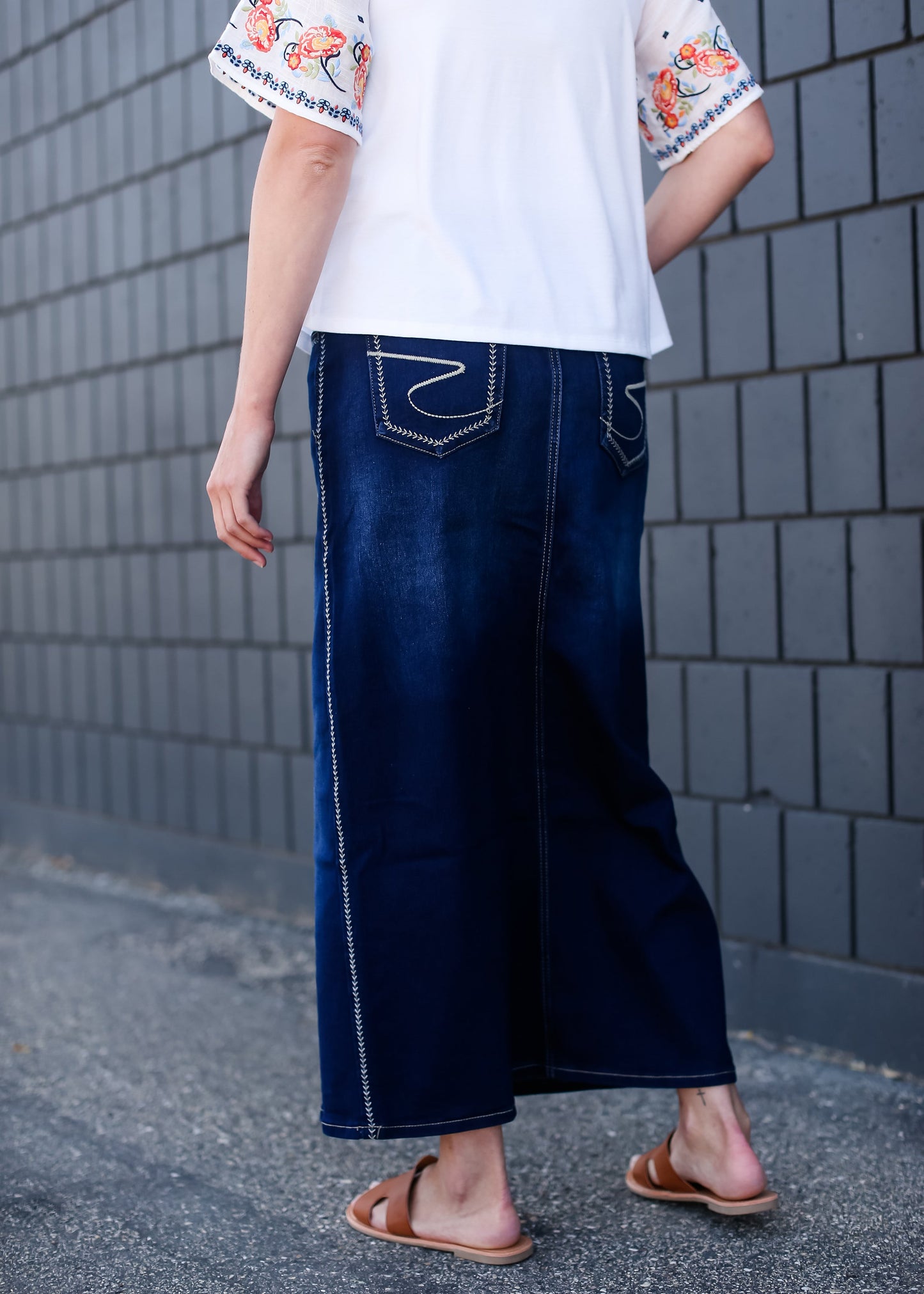 Long a-line womens skirt with fly stitching detail