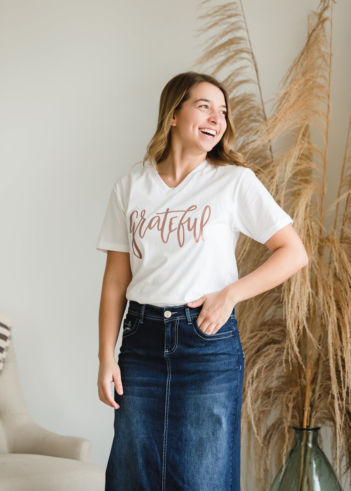 Grateful V-Neck Graphic Tee - FINAL SALE Tops