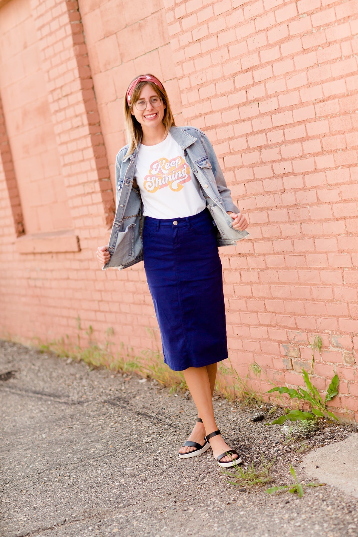 Modest Women's 100 % Cotton Graphic Tee