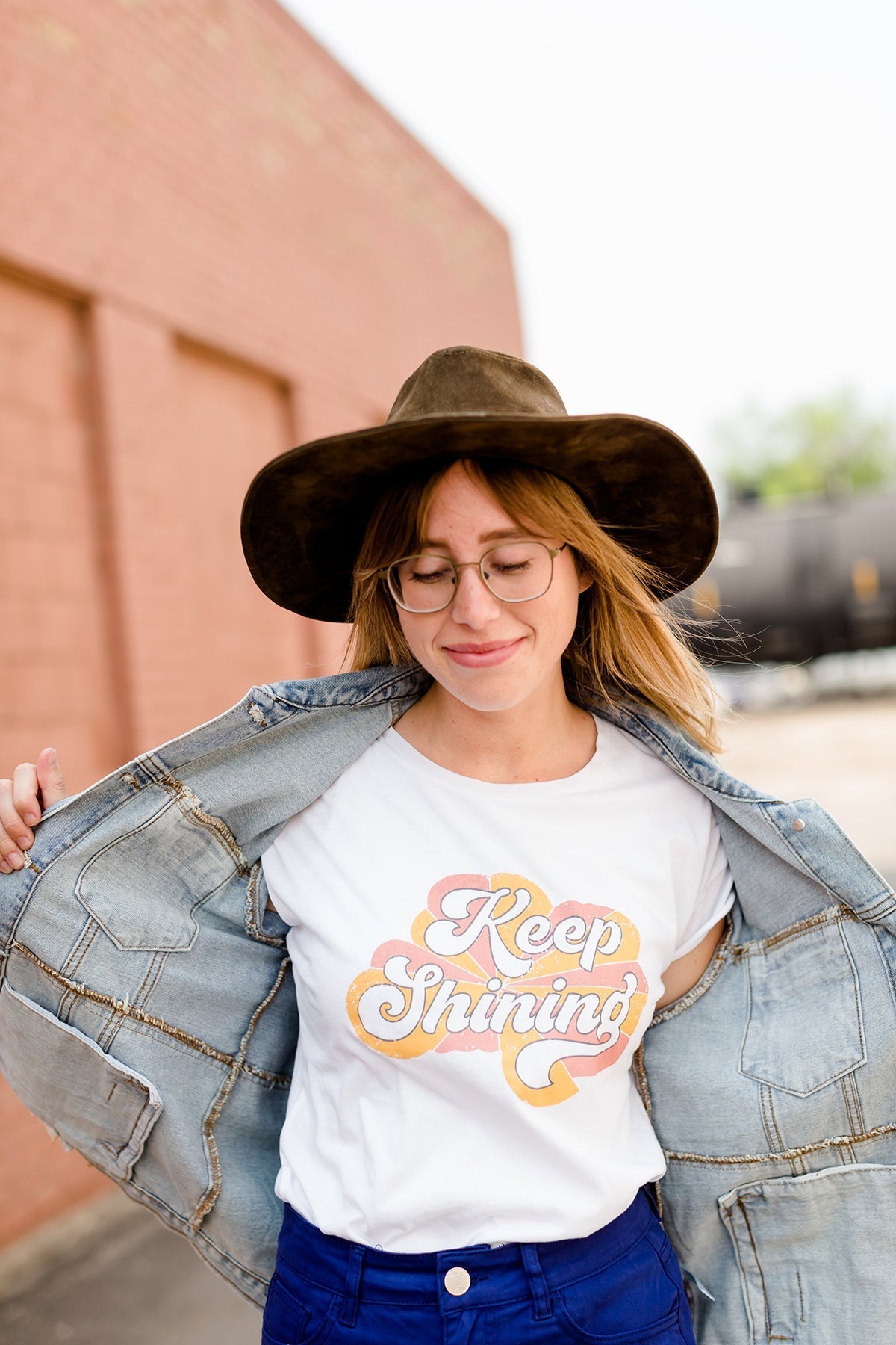 Modest Women's 100 % Cotton Graphic Tee