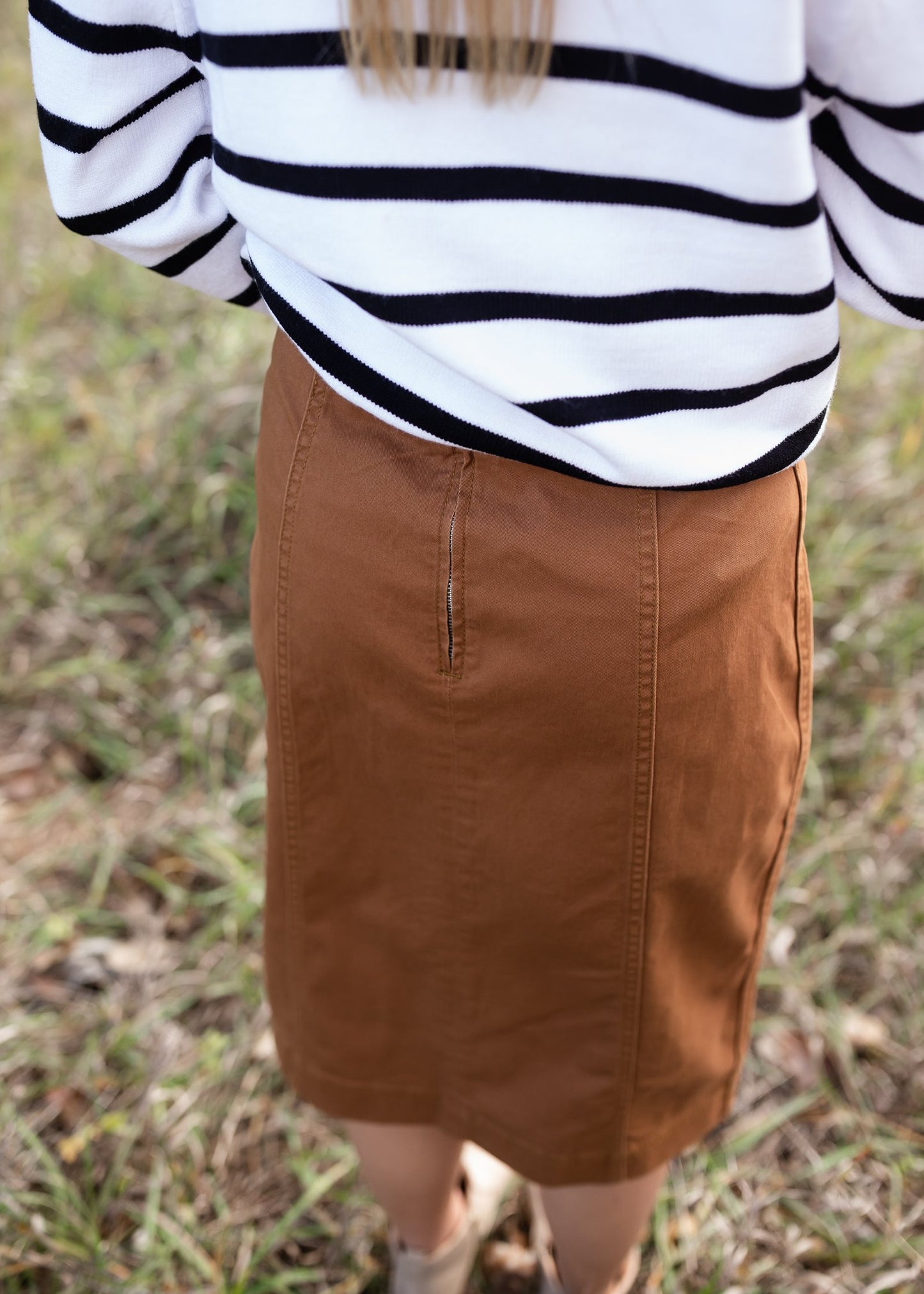 Kendall Zipper Closure Panel Midi Skirt Skirt Inherit - SOP