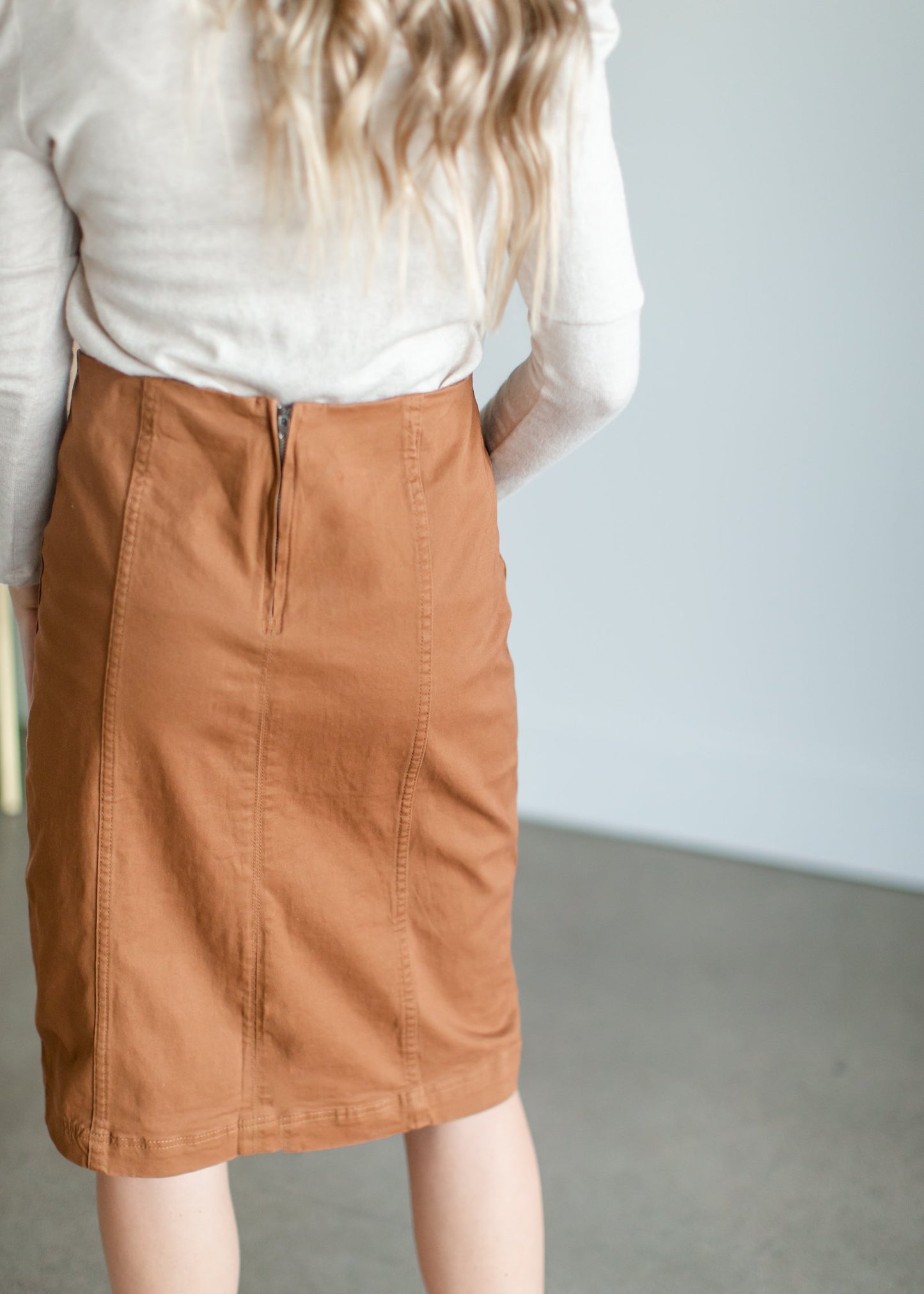 Kendall Zipper Closure Panel Midi Skirt Skirt Inherit - SOP