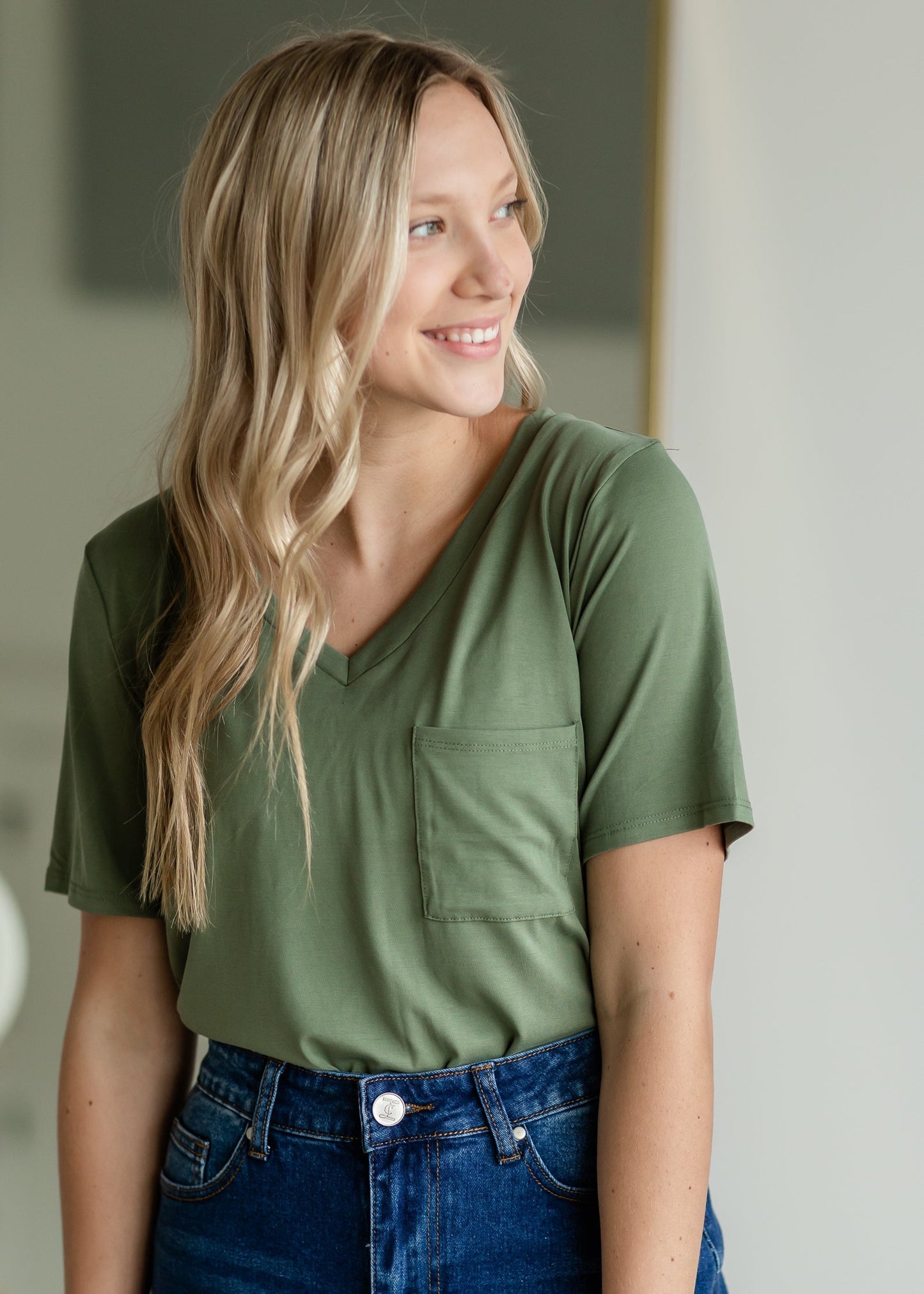 Knit V-Neck Front Pocket Tee Shirt Zenana Lt. Olive / S