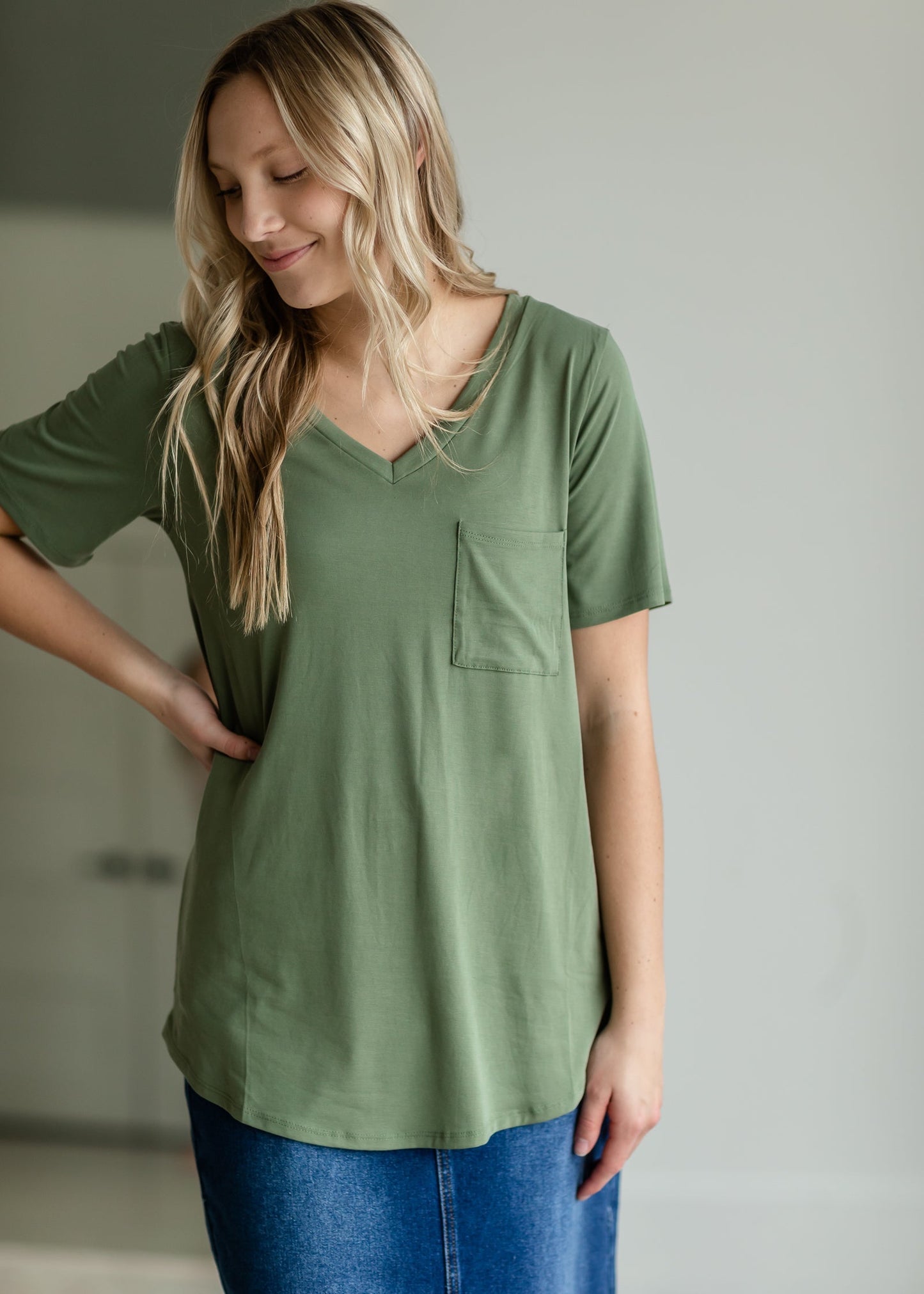 Knit V-Neck Front Pocket Tee Shirt Zenana