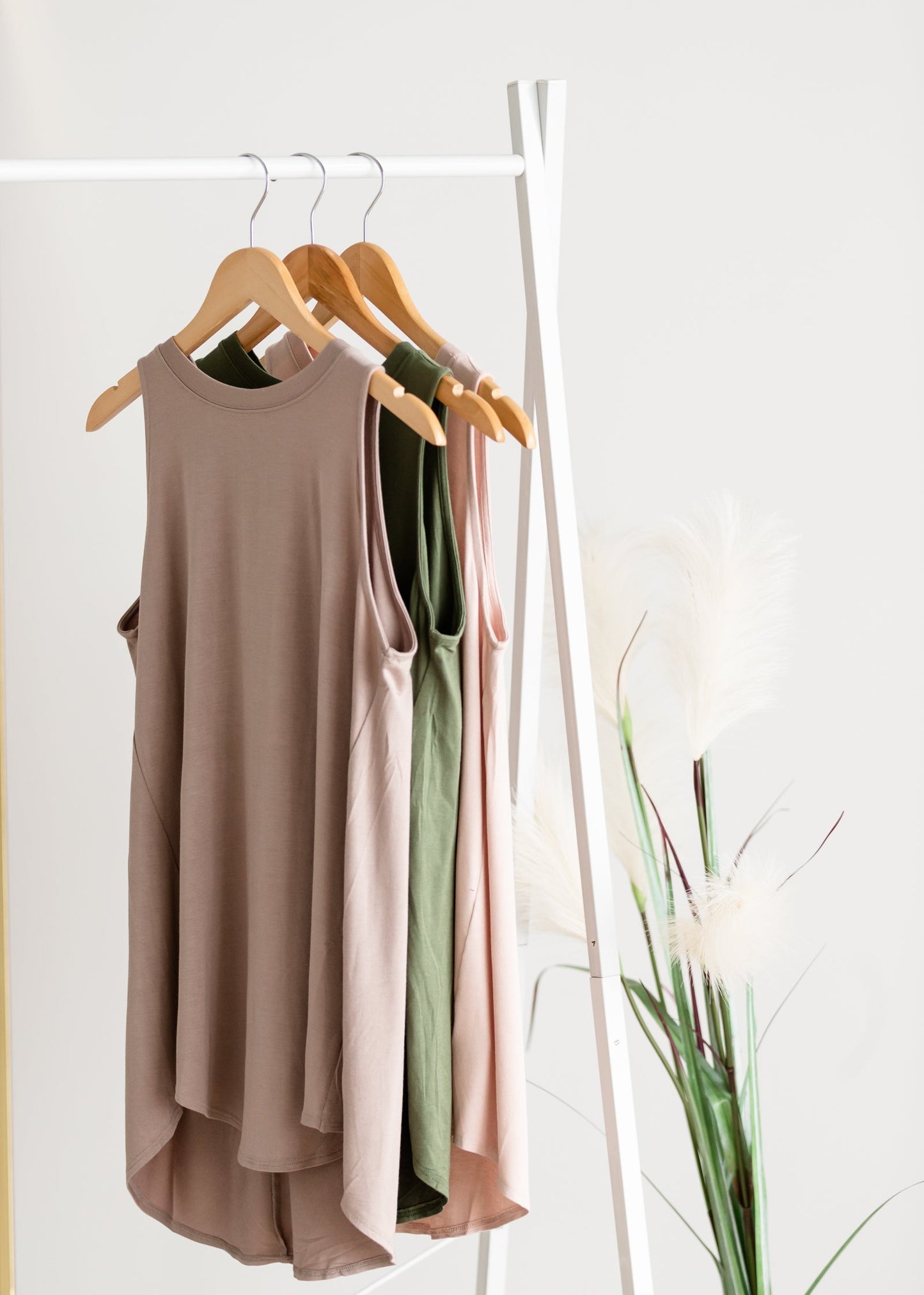 Luxe Round Neck Hi-Low Hem Tank Top Shirt Zenana Pink / S