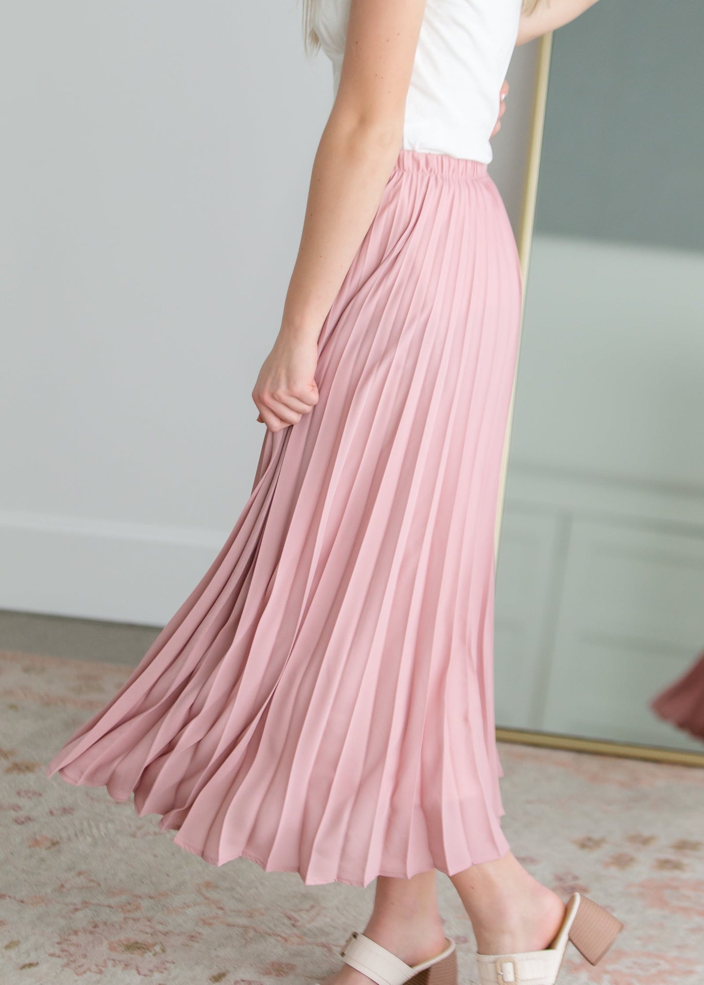 Mauve Pleated Midi Skirt Skirts Les Amis