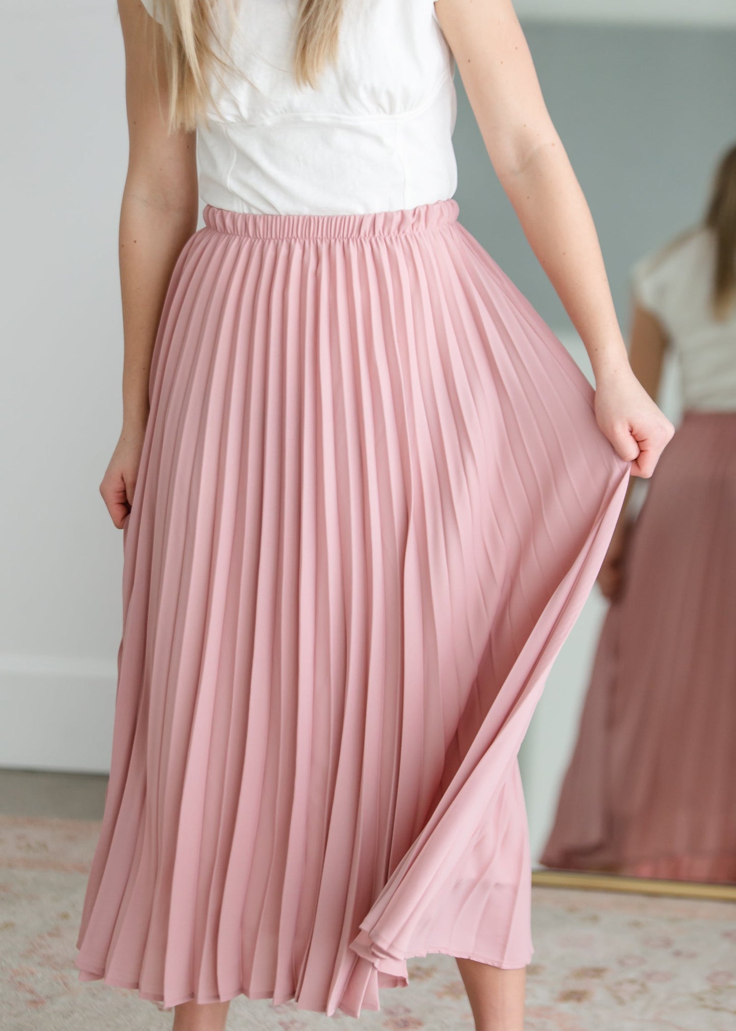 Mauve Pleated Midi Skirt Skirts Les Amis