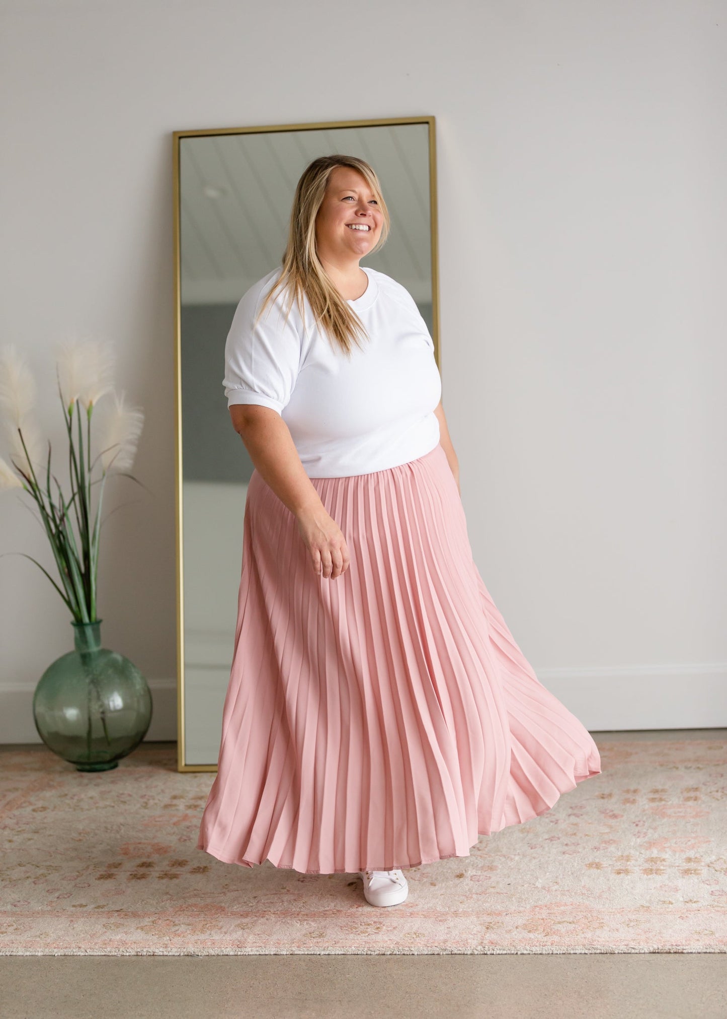 Mauve Pleated Midi Skirt Skirts Les Amis