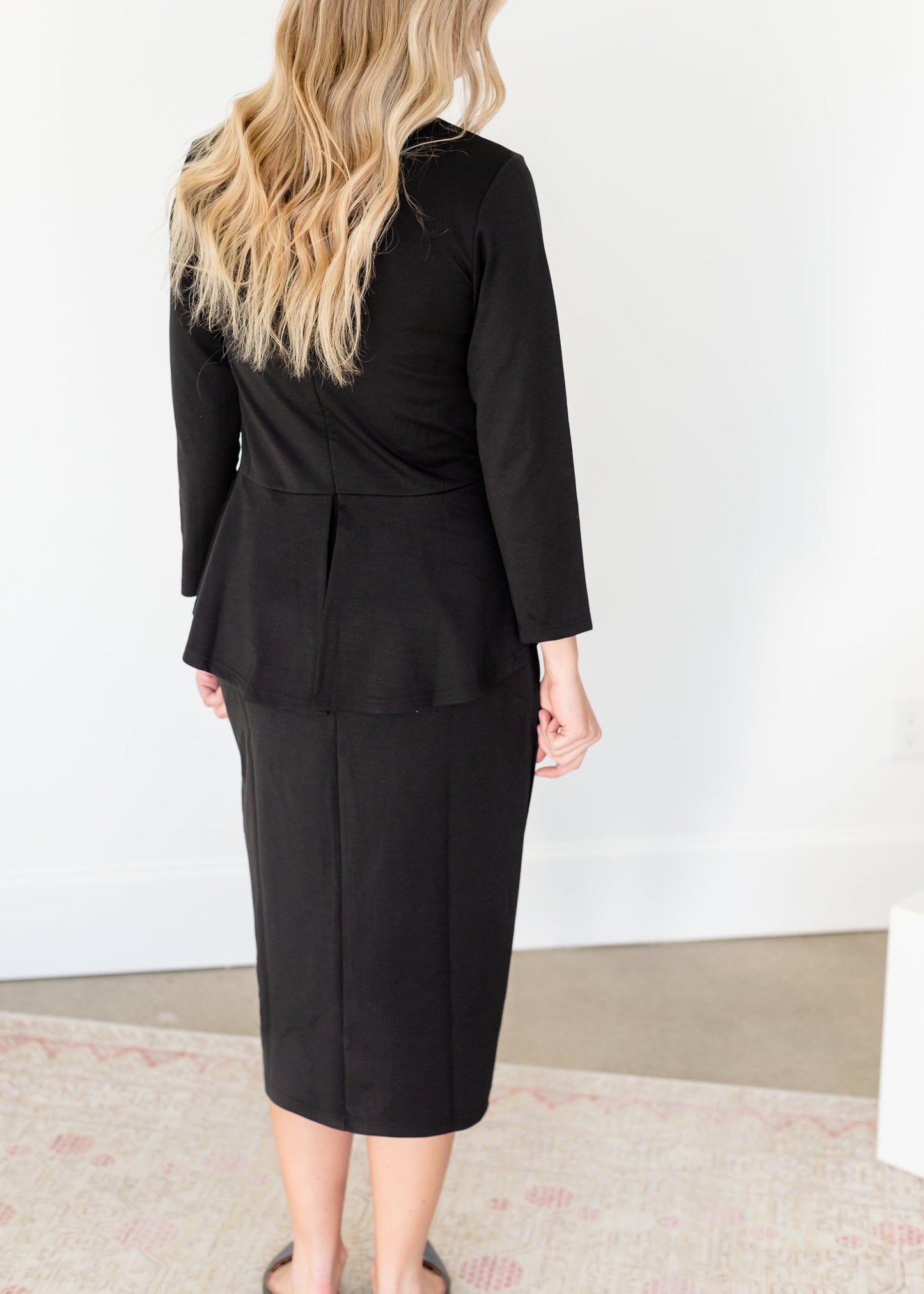 Mindy Black Straight Fit Midi Dress - FINAL SALE Dresses