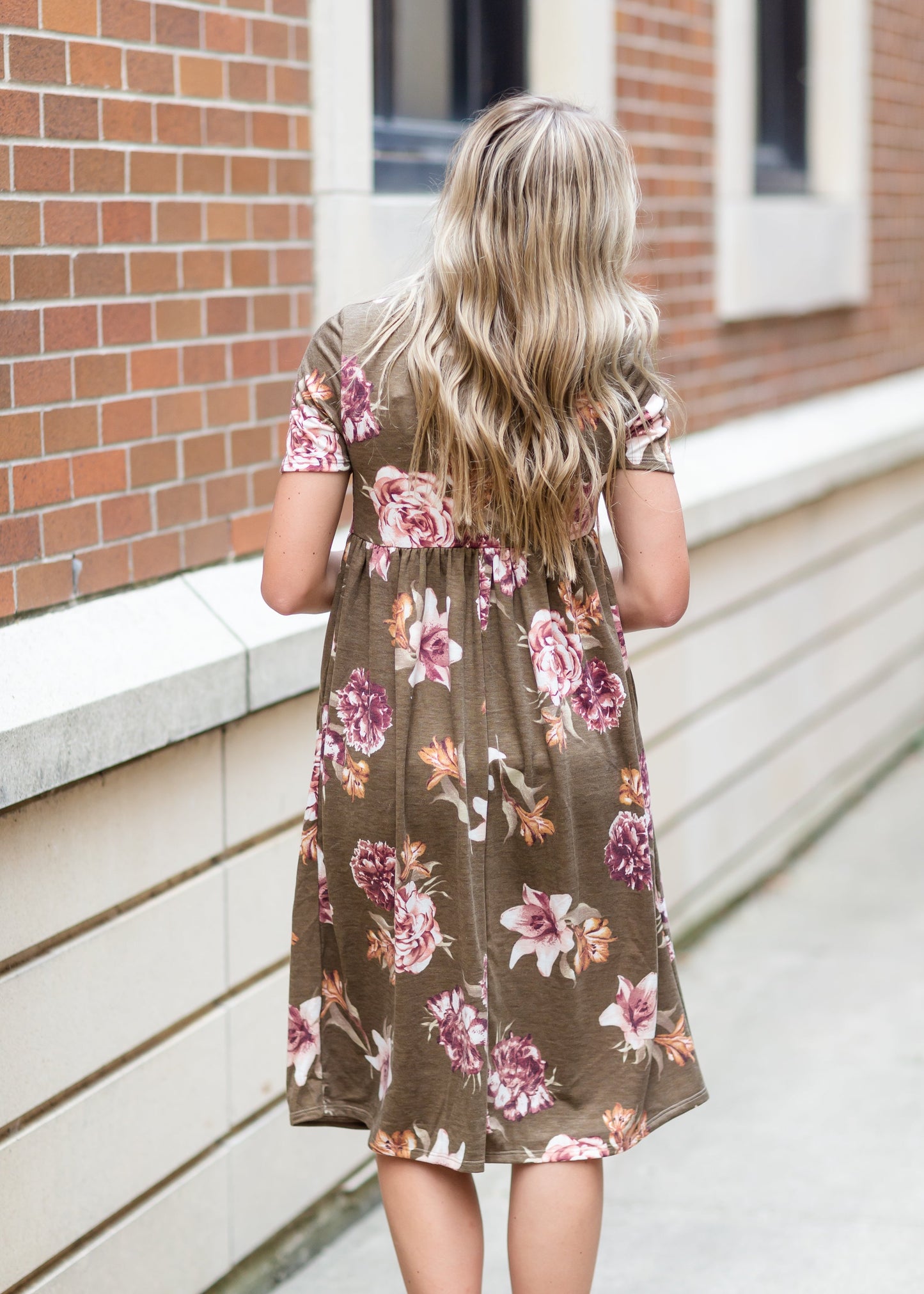 Round Neck Baby Doll Dress Dresses