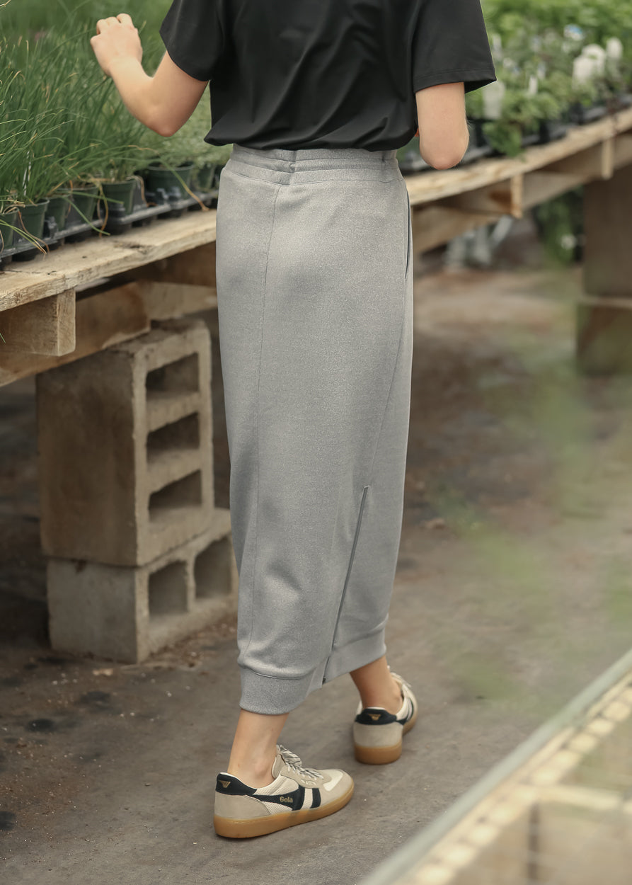 Bradi Gray Side Zipper Athletic Maxi Skirt