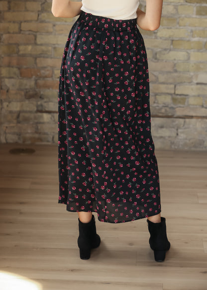 Braylyn Pink Floral Maxi Skirt