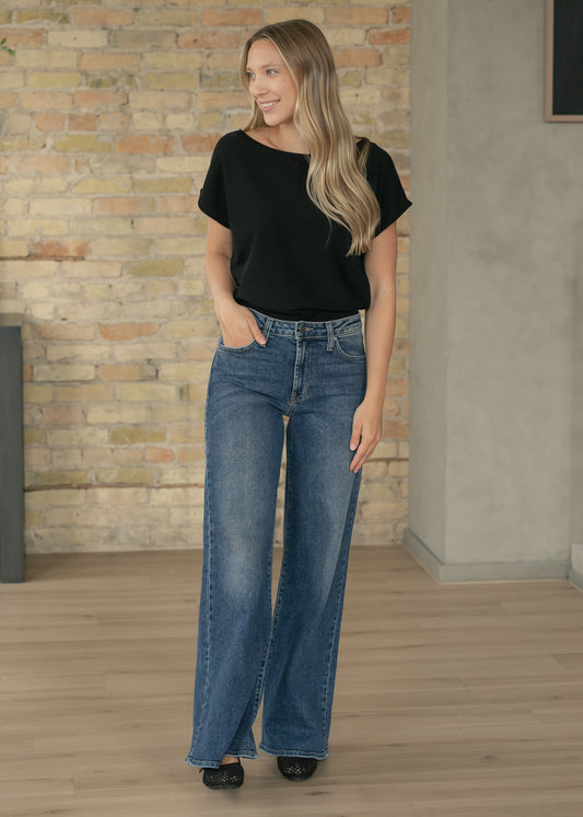 Ultra Wide Leg Jeans
